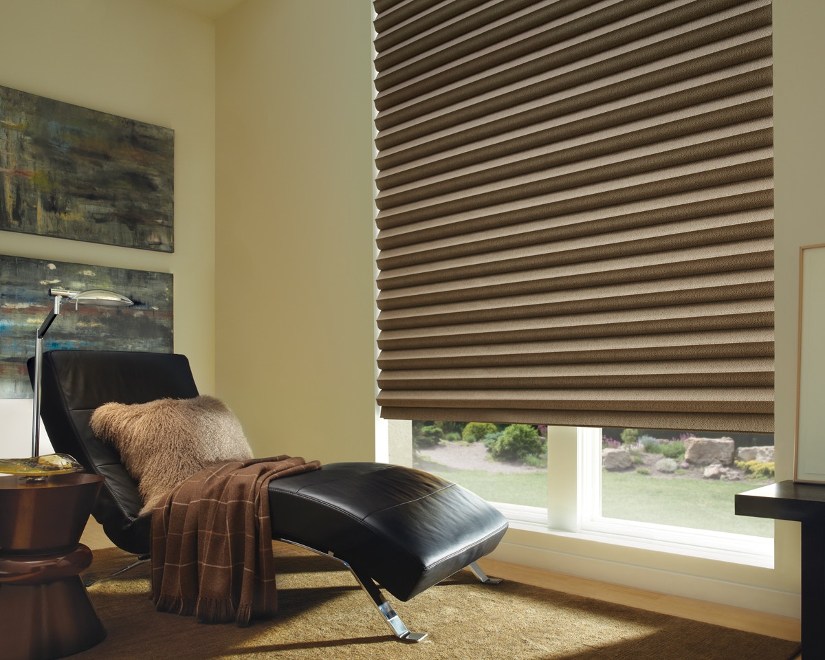 Hunter Douglas Roman Shades Solera®