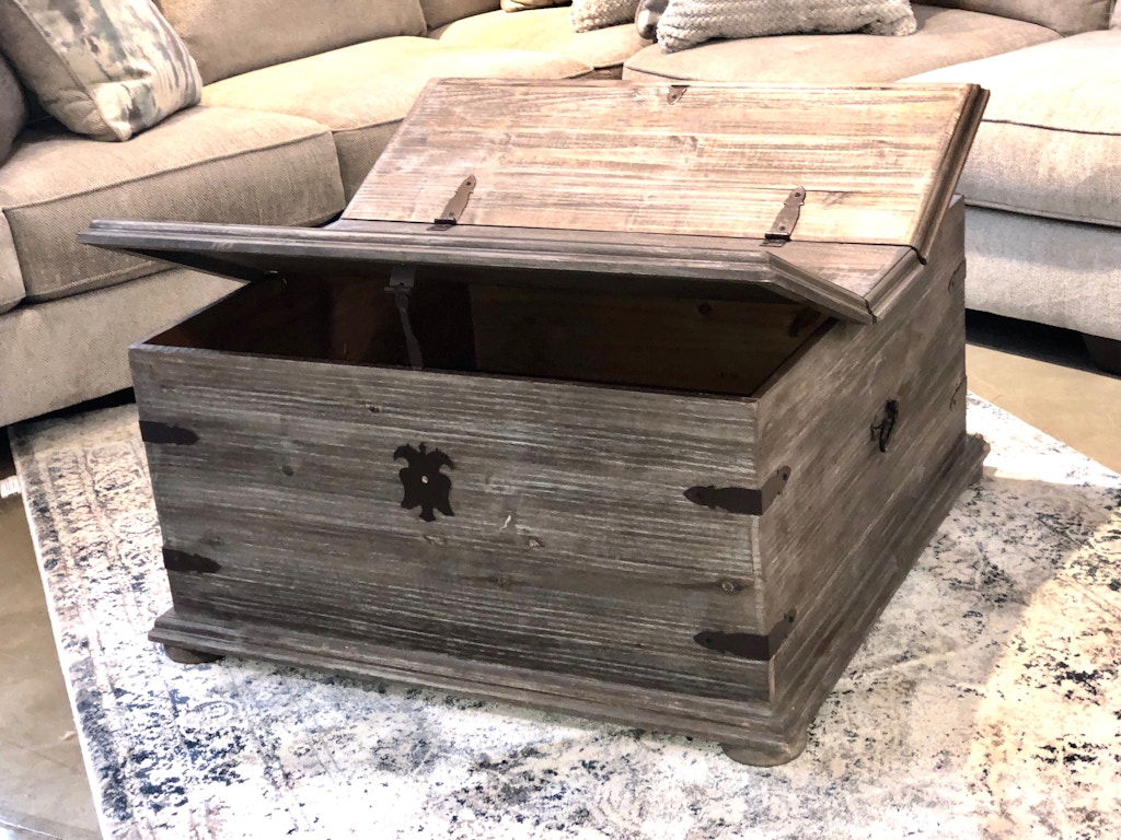 Trunk Tail Table Trunk Tail Table