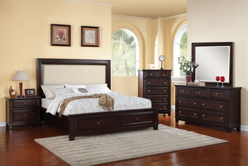 Harwich Queen King Rails