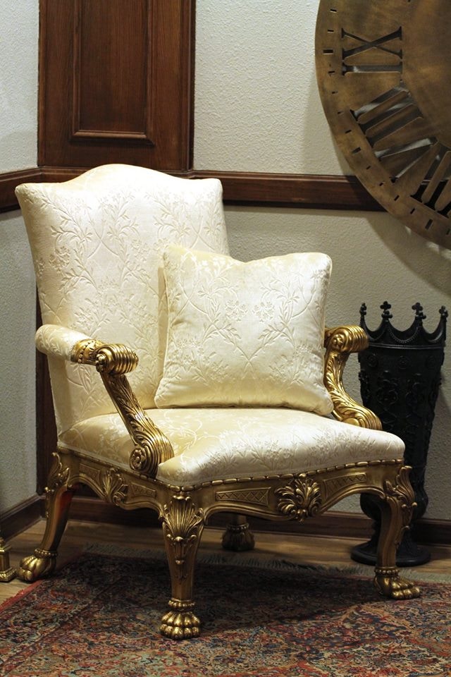 One Of A Kind Louis Svi A Chair Hand Carved Floral Velvet V 4300