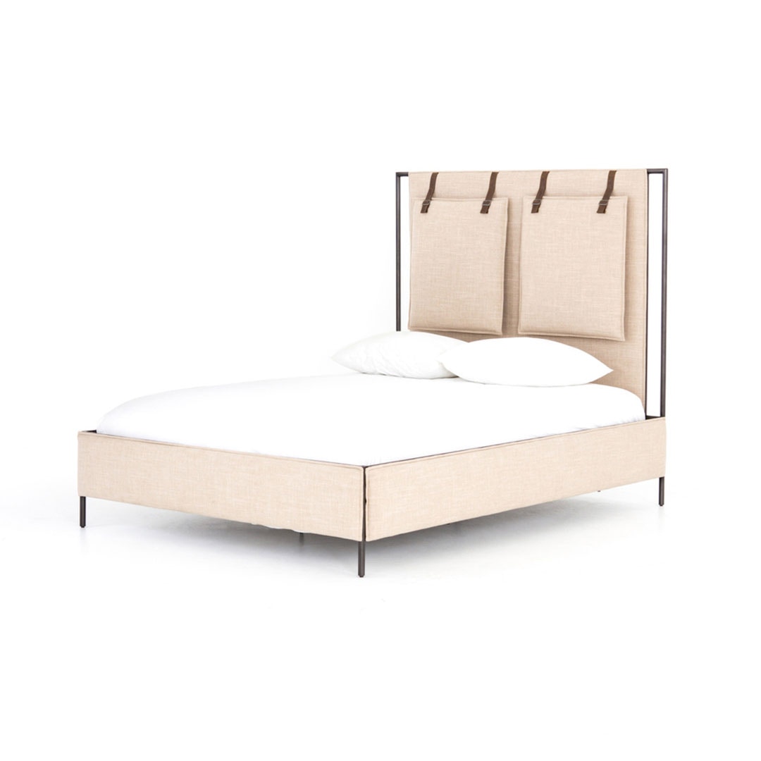  Leigh Upholstered Bed 
