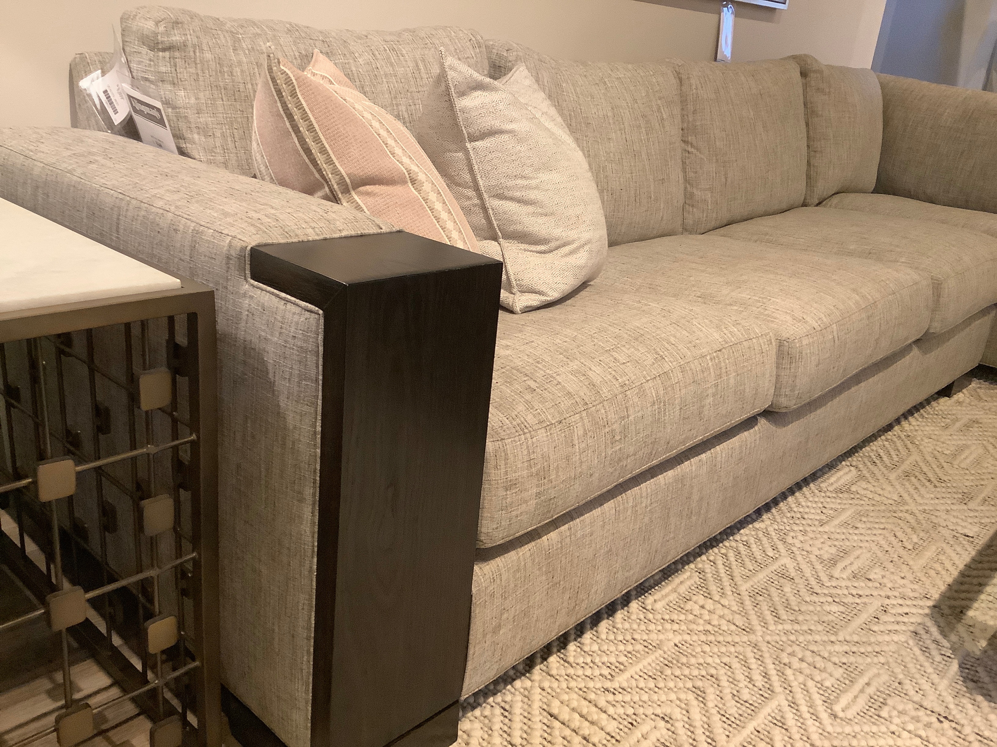 VANGUARD SHOWROOM FLOOR SAMPLE ACCT Living Room Michael Weiss Abingdon