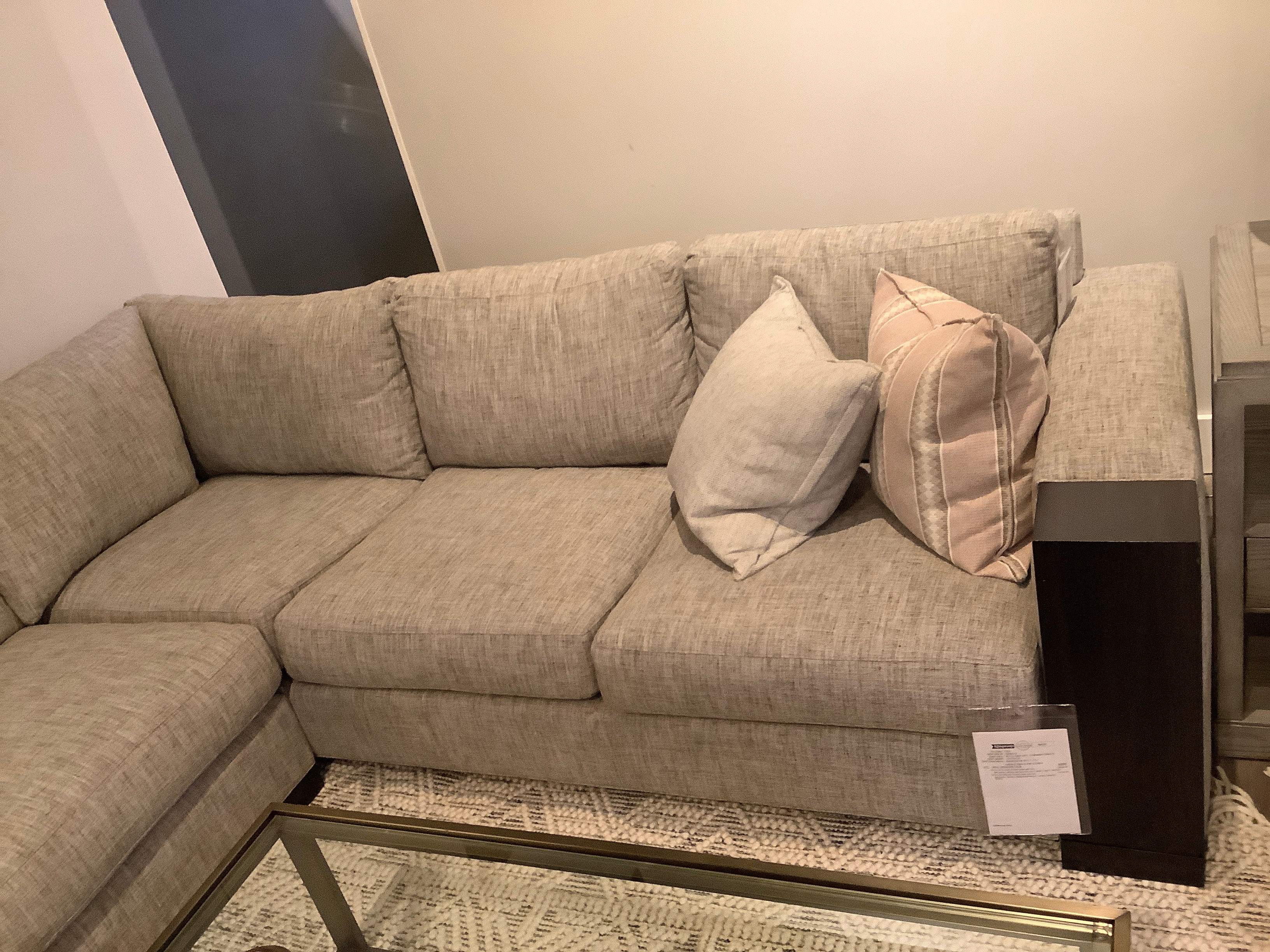 VANGUARD SHOWROOM FLOOR SAMPLE ACCT Living Room Michael Weiss Abingdon