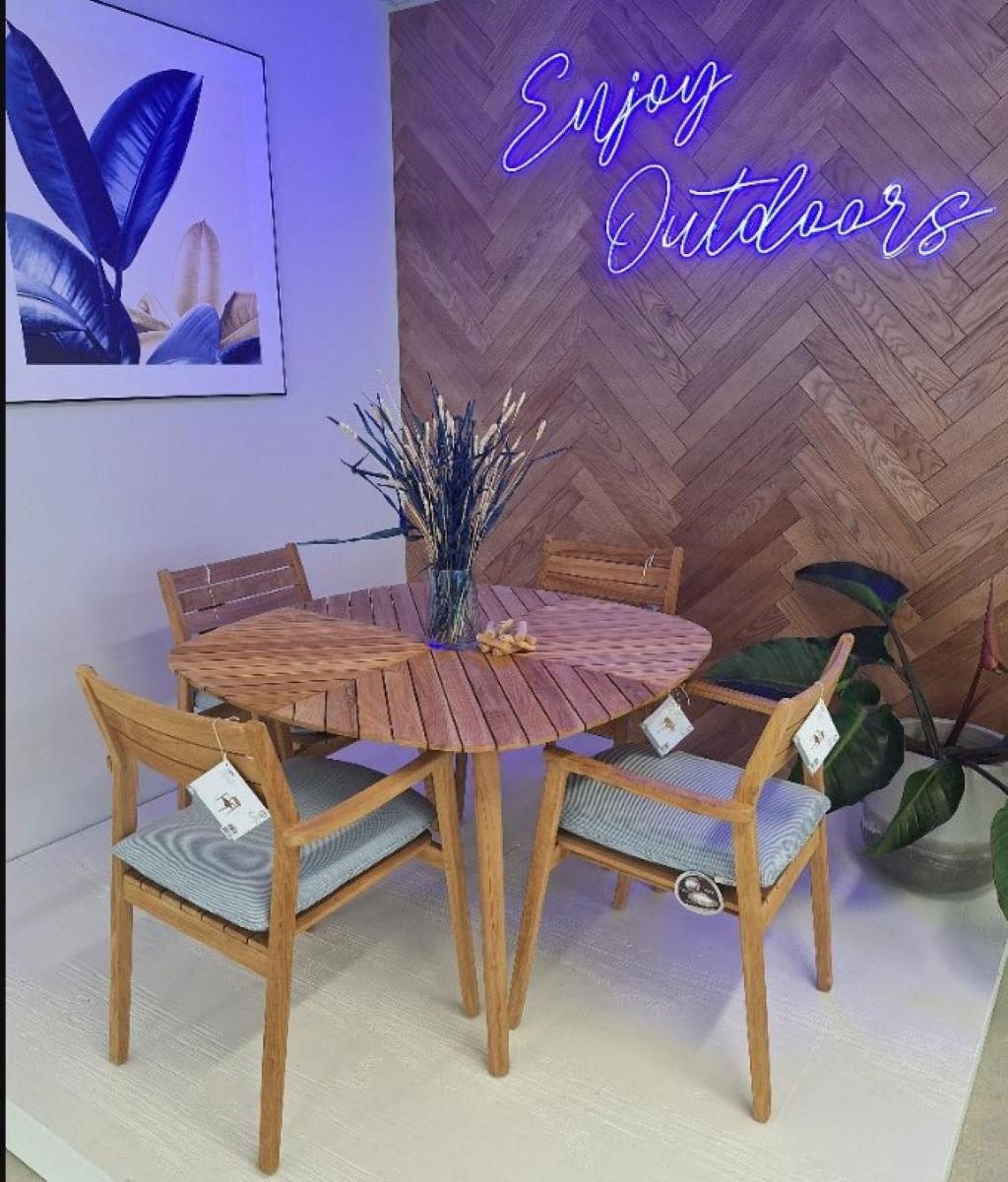 IHM 5 Piece Outdoor Teak Table set. IHMJADESQR-Set 1