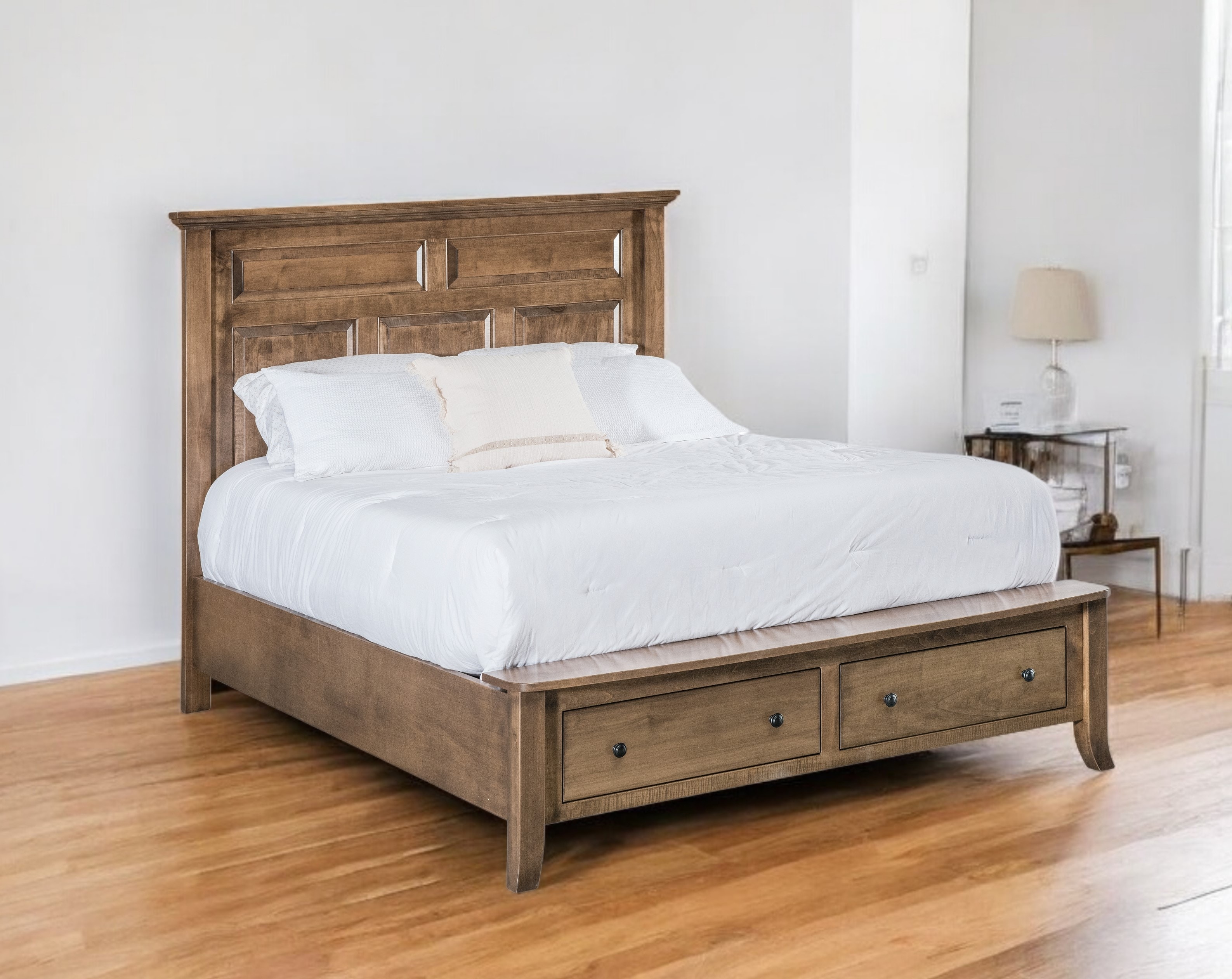 Archbold Furniture Company Provence Amish Queen Storage Bed. Solid Maple. Earthtone 41198