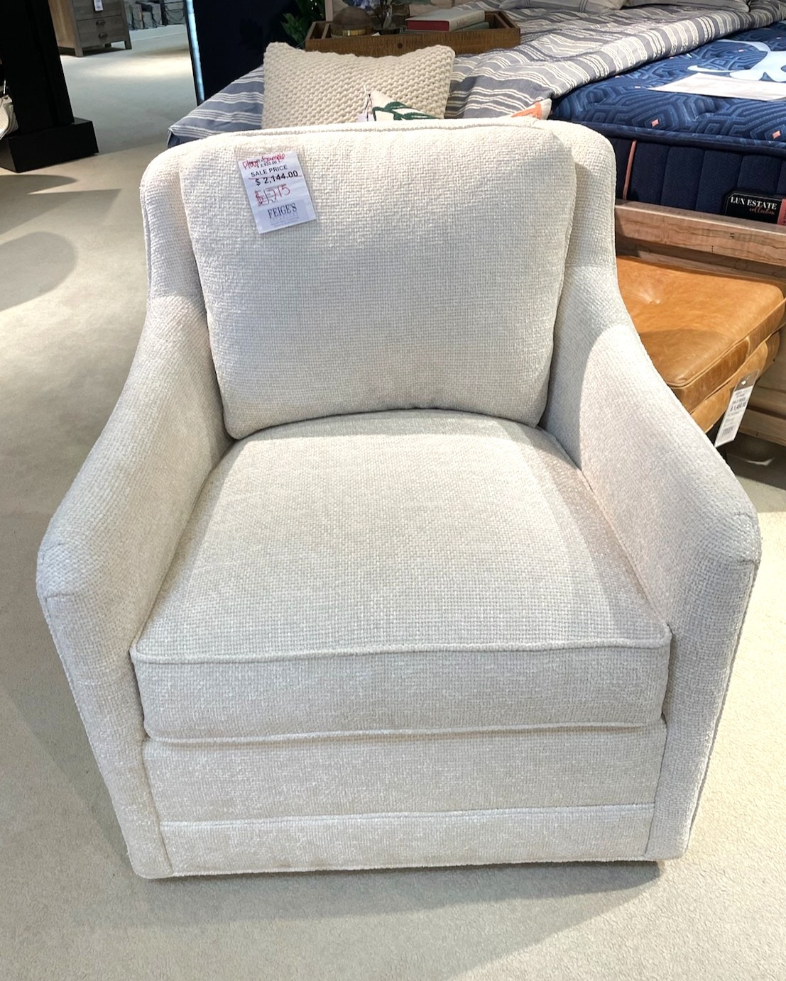 Lexington Swivel Chair 60028072