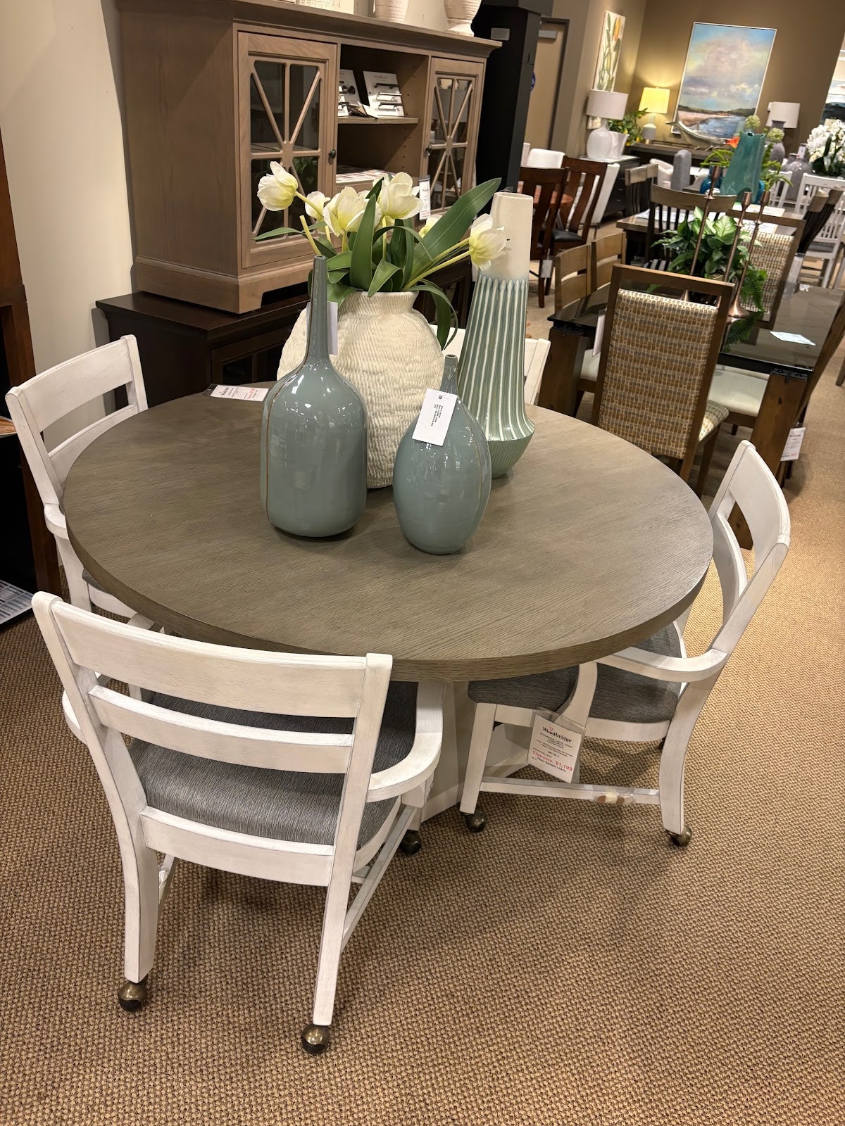 Bernhardt Interiors Newberry Round Dining Table 369-262/3