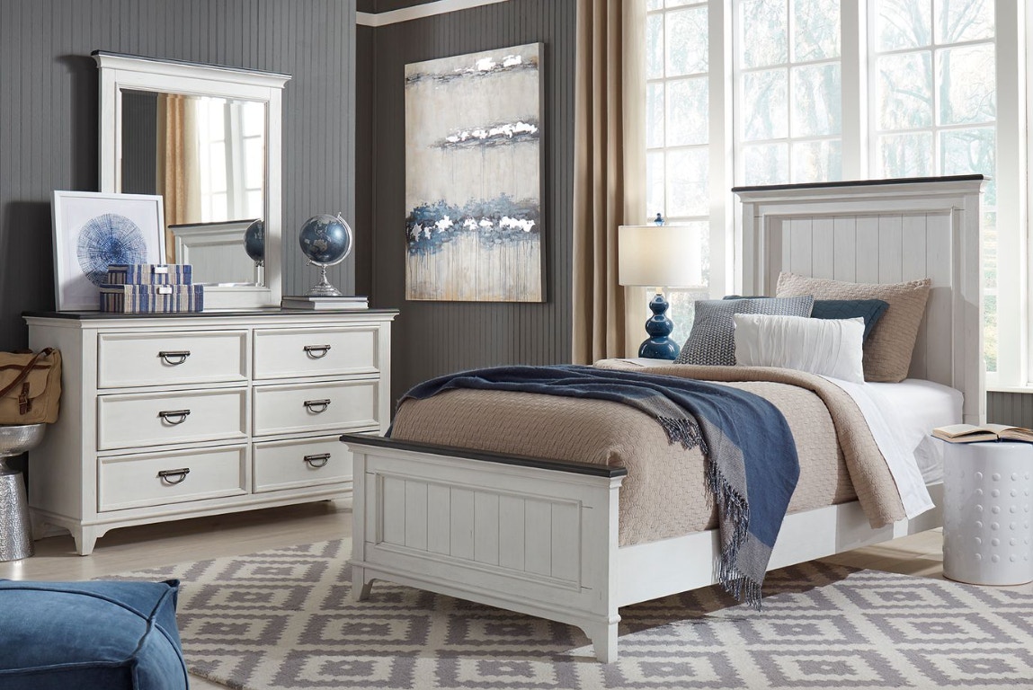 Allyson Park Youth Bedroom Collection