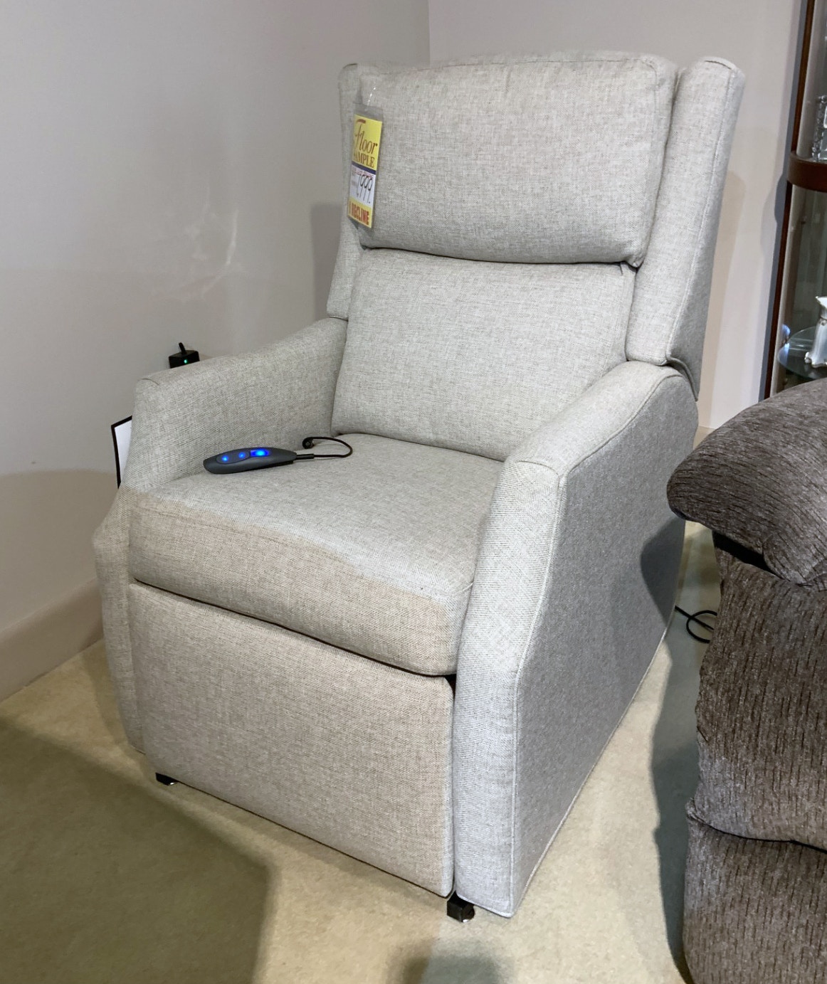Clearance CLEARANCE Bradington Young Power Lift Recliner
