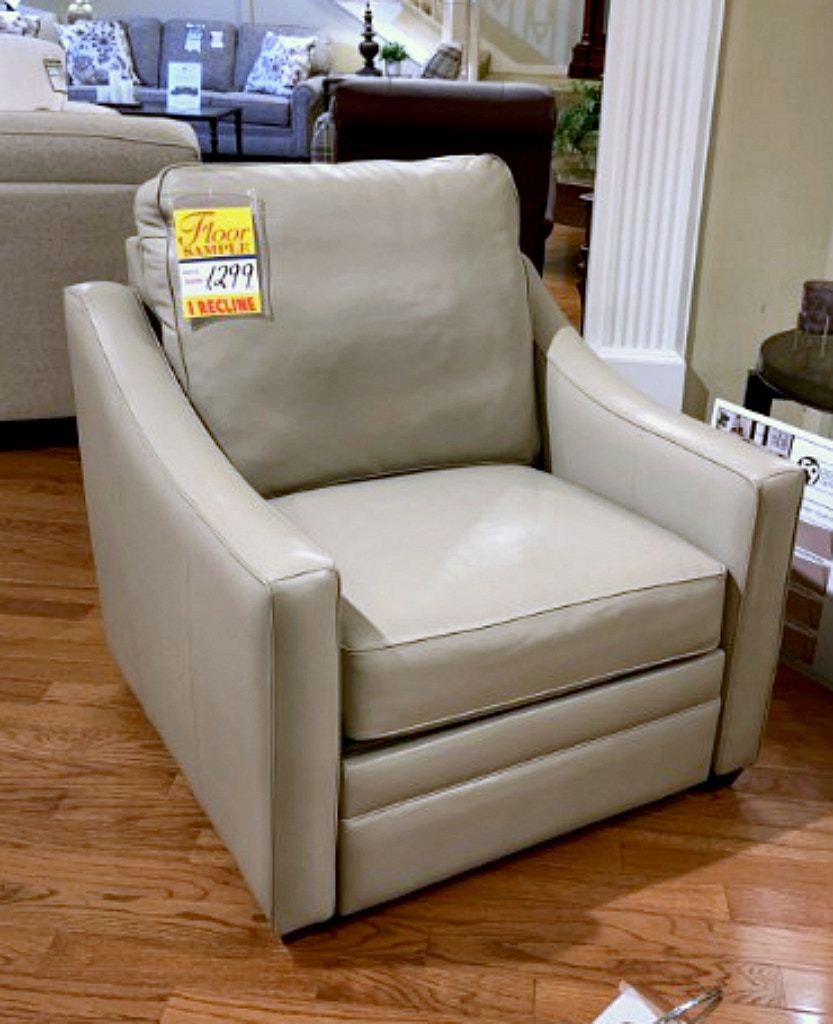Clearance CLEARANCE Craftmaster "L9" Leather Power Recliner