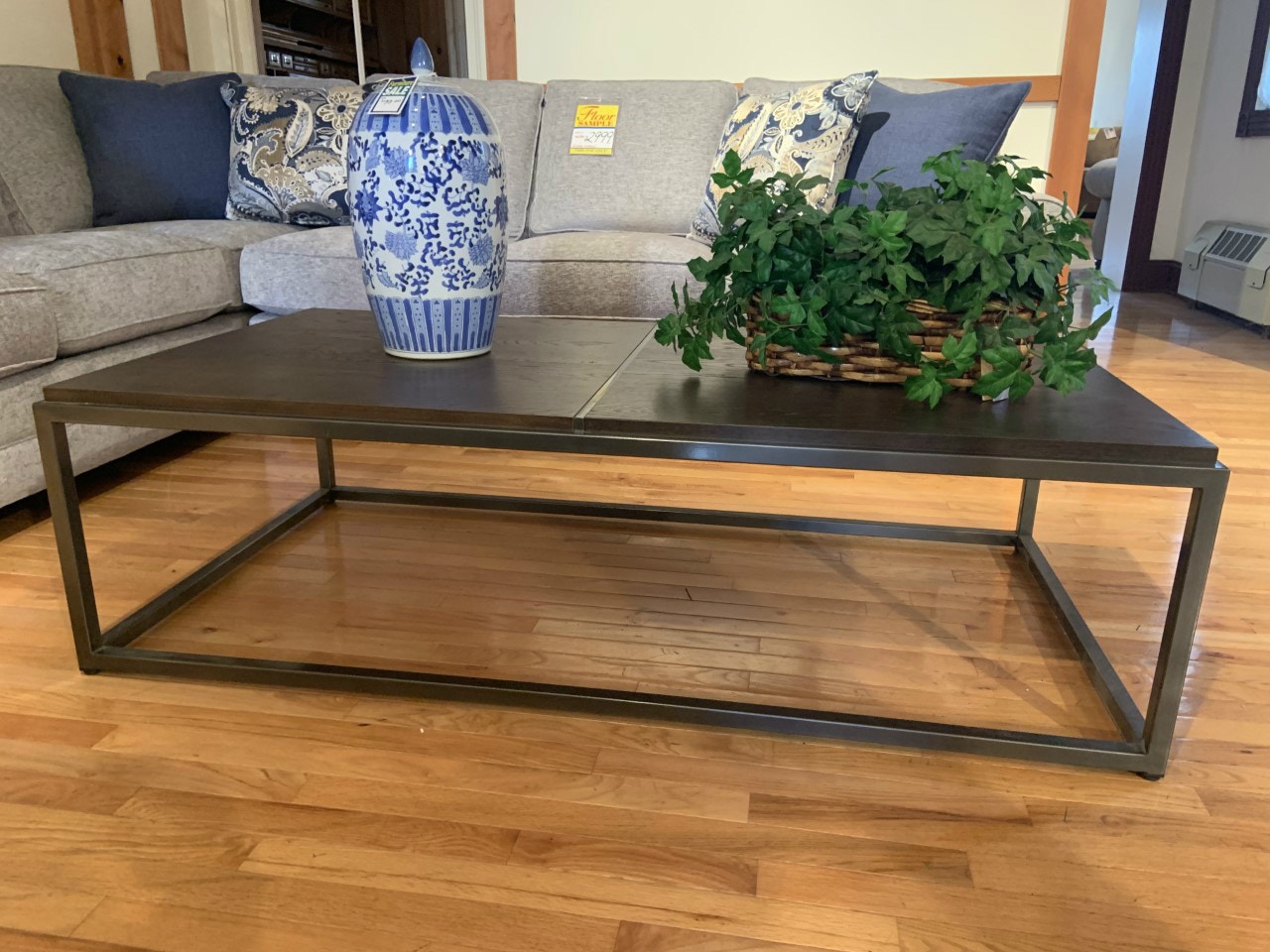 Clearance CLEARANCE Bassett Benchmade Midlothian Wood & Metal Cocktail Table (discontinued)