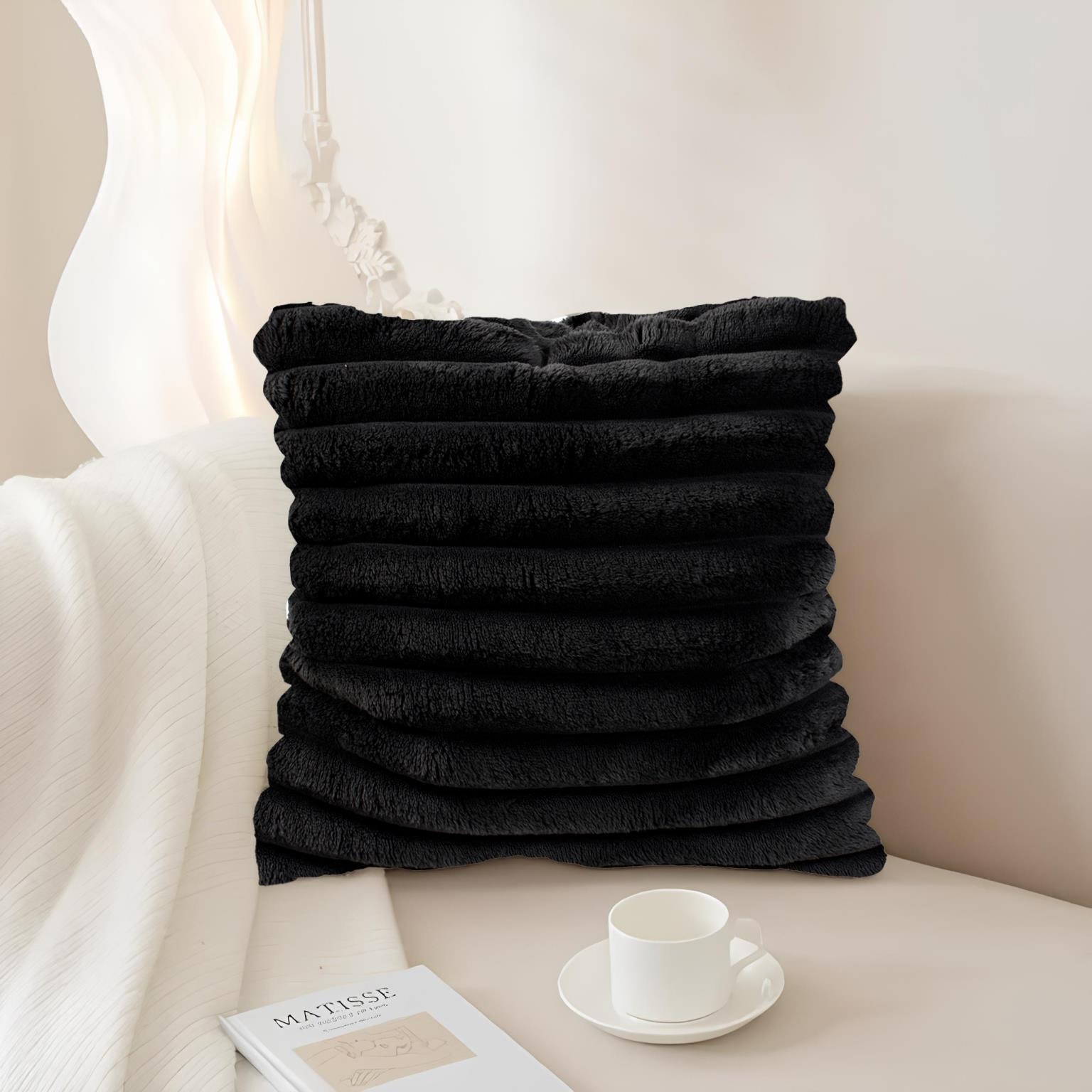  SHAR PEI PILLOW-BLACK 29-23