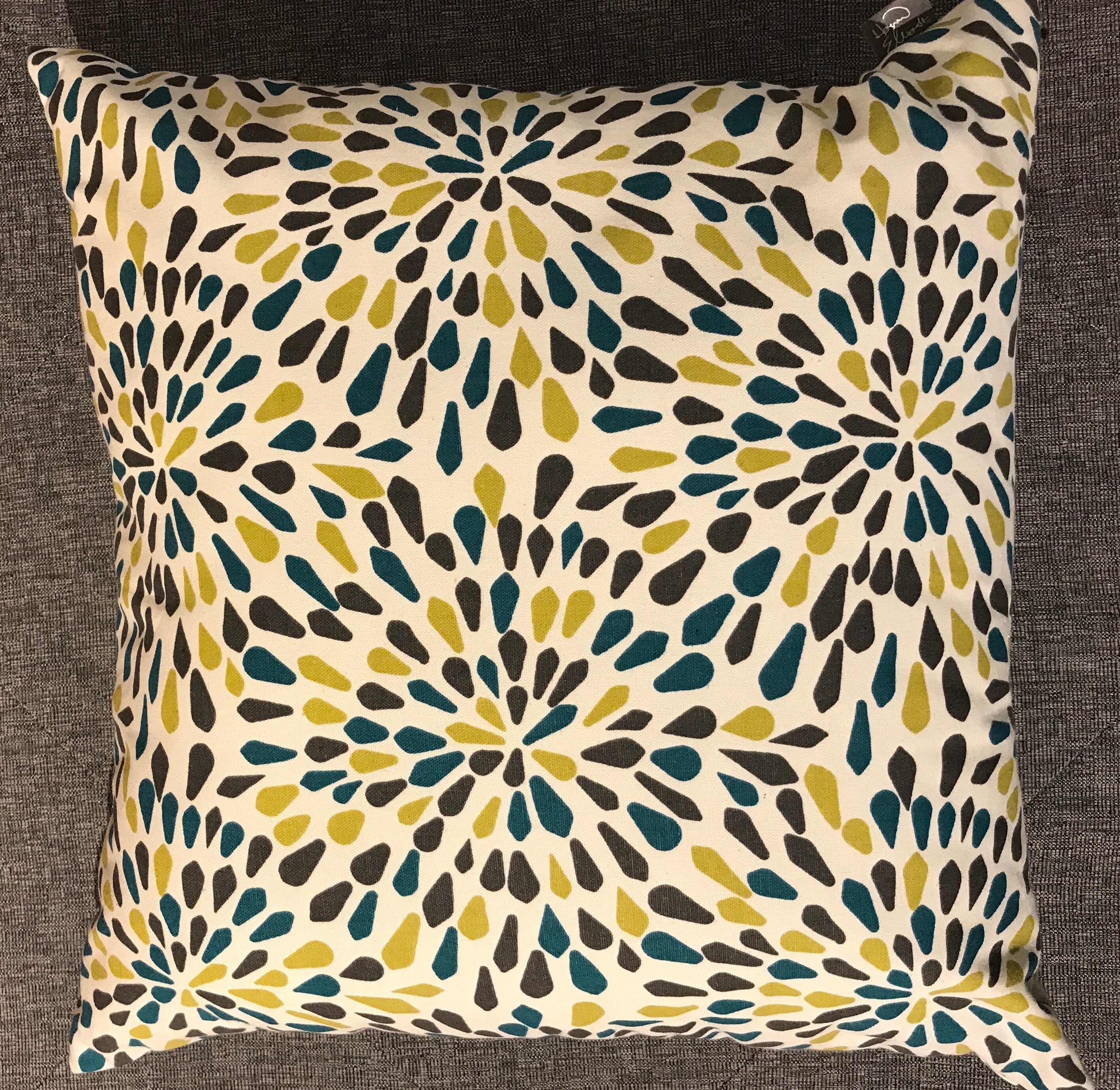  Many Petals Pillow 9420