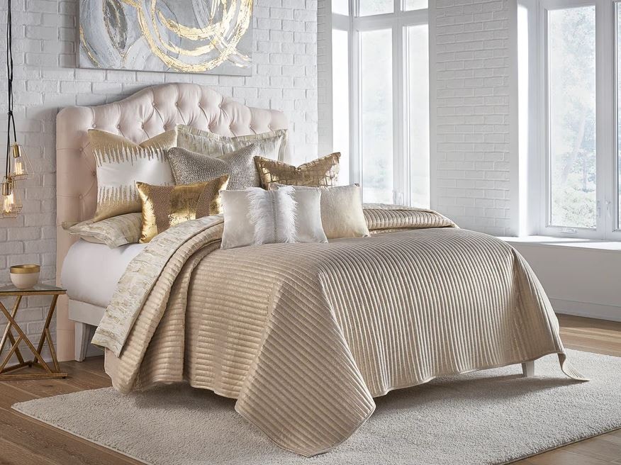  MAYA BEIGE GOLD QUILT SET 32-14