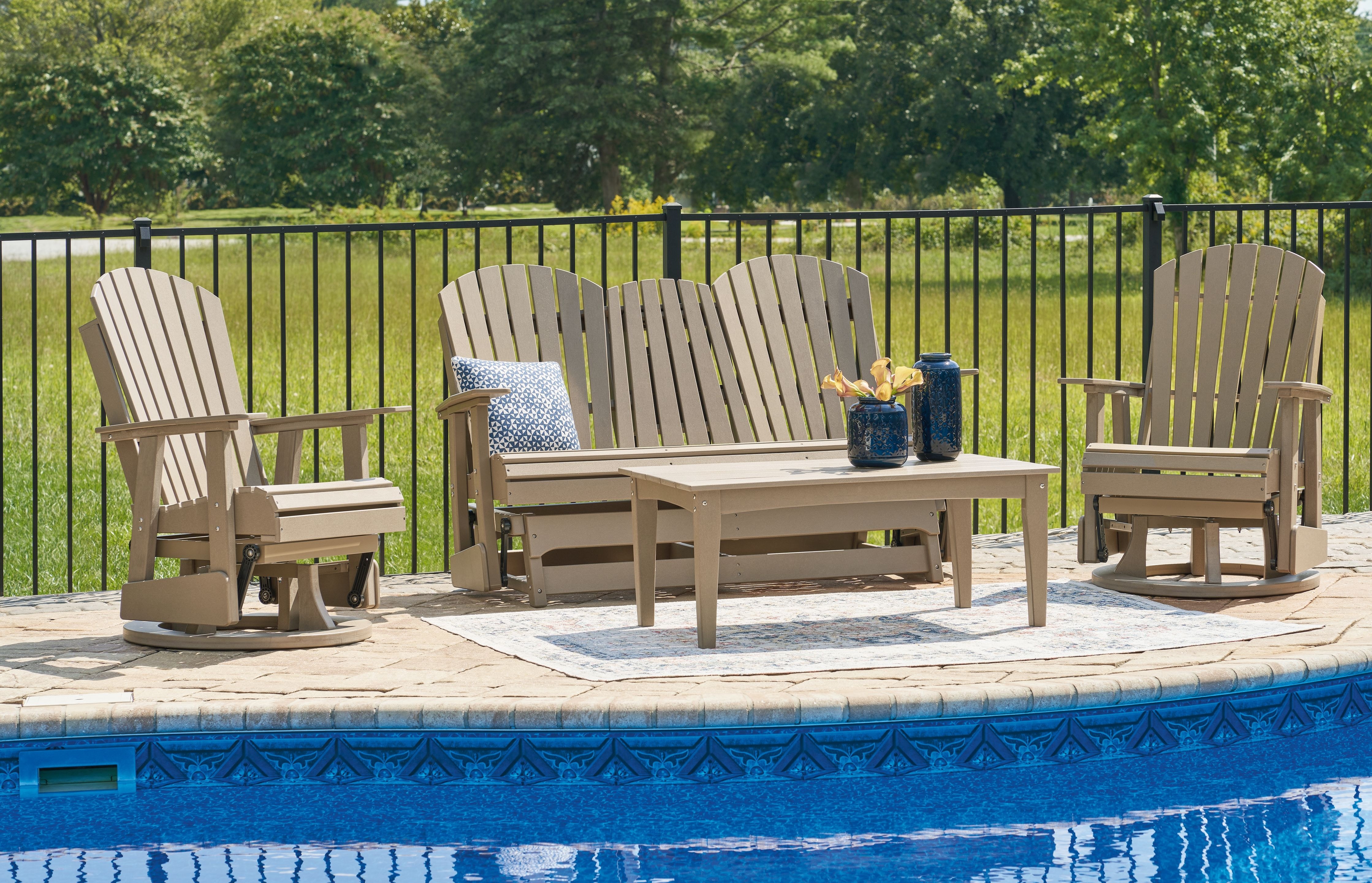 Ashley 4 Piece Living Room Set P114-835-820-2-701