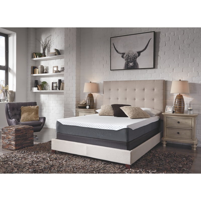 Ashley California King Mattress and Foundation 2 RQD M67351-M80X52-2