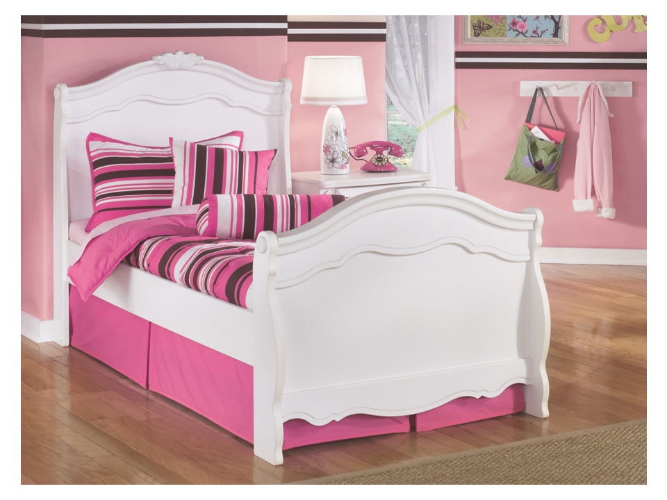 White twin on sale sleigh bed