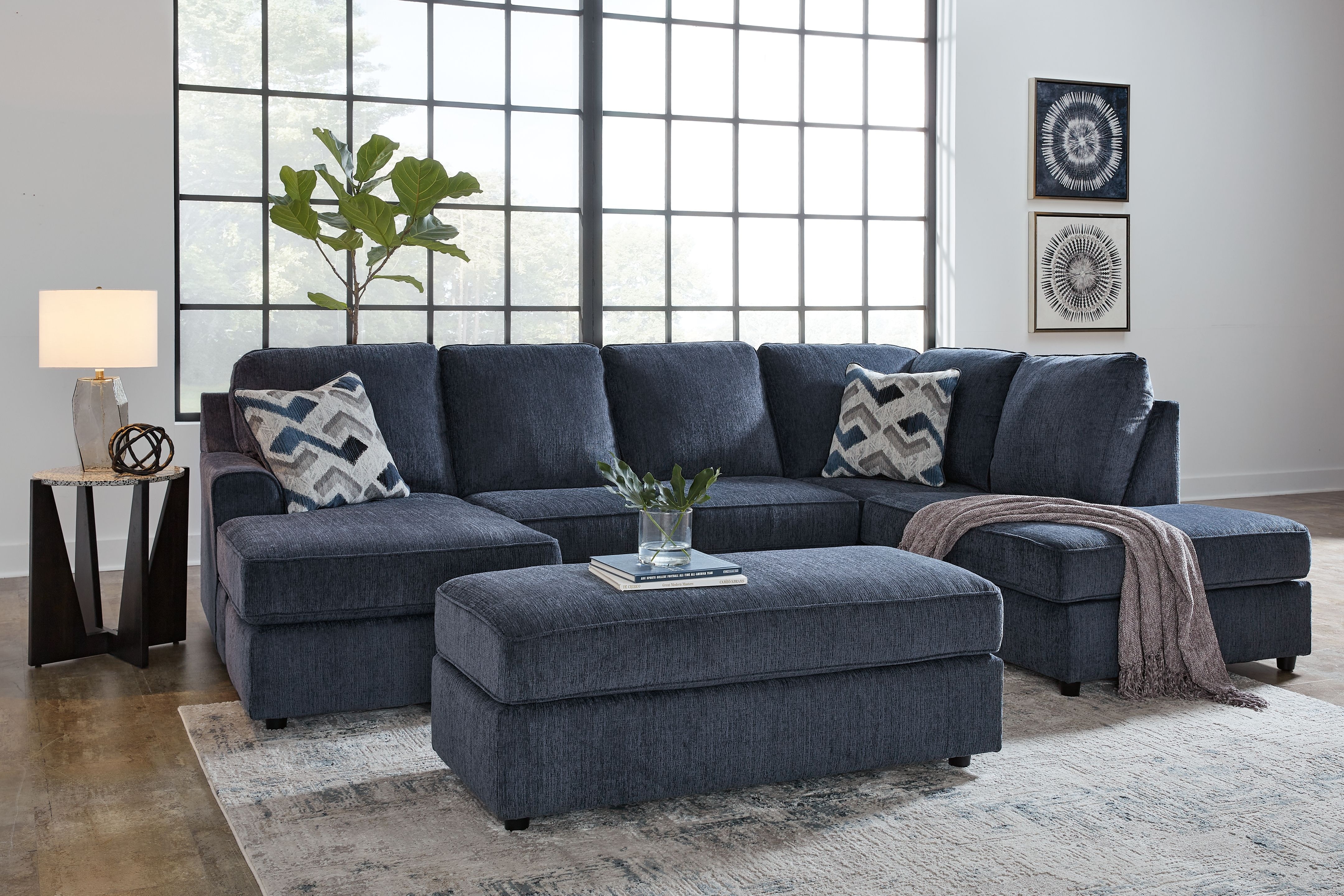 Ashley Sectional 95302-02-17-08