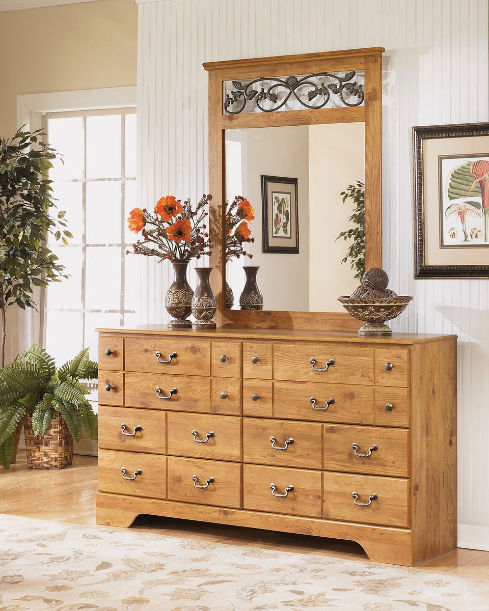 Ashley Bittersweet 7 Piece Queen Poster Bedroom Set B219-31-36-77