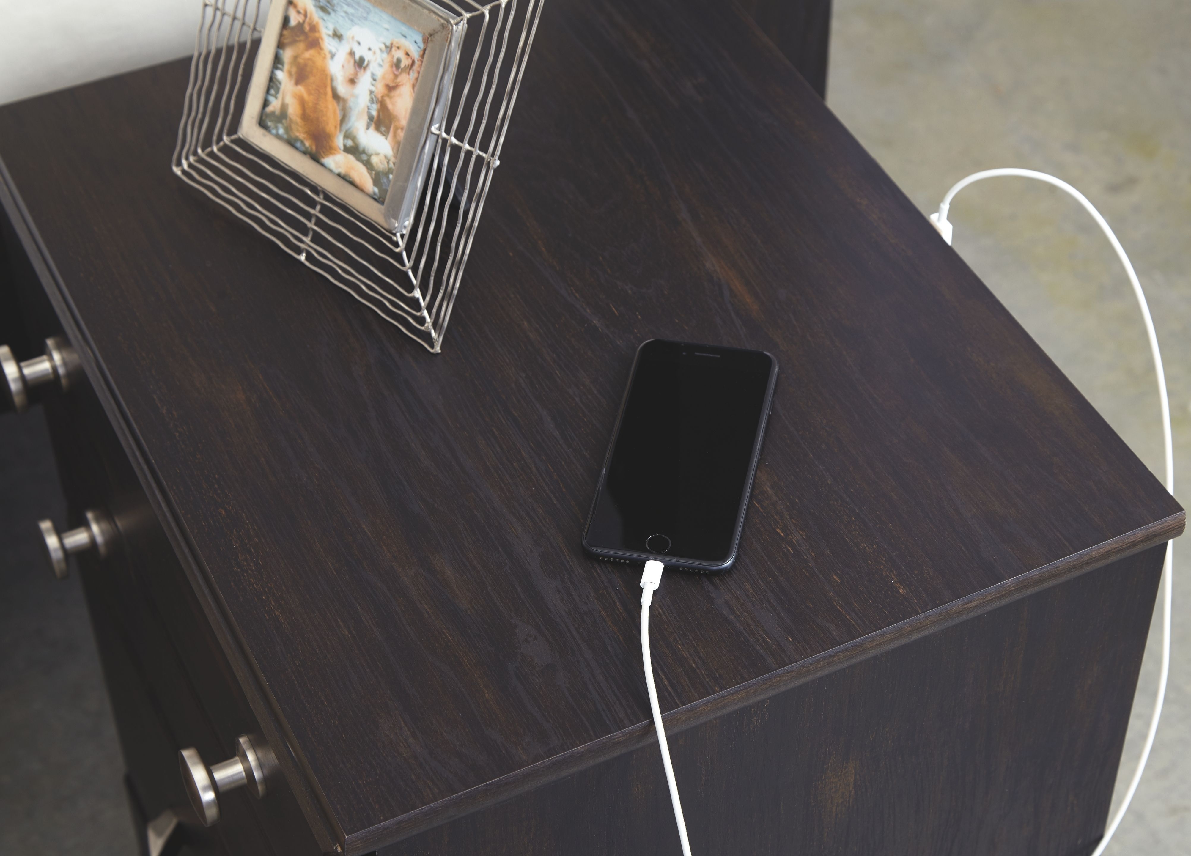 Ashley Reylow 6 Piece Queen Bookcase Bedroom Set B55531366554922