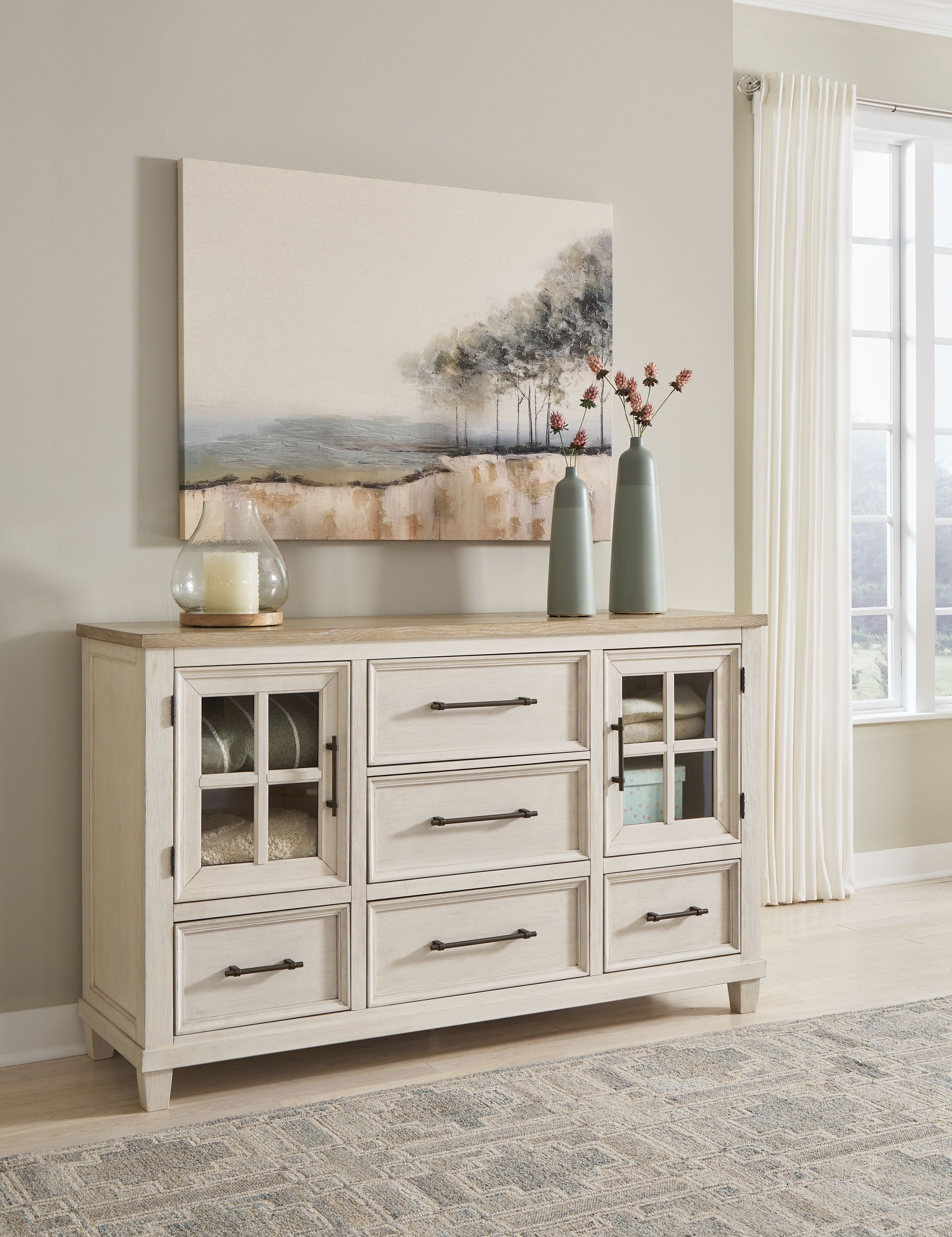 Dresser