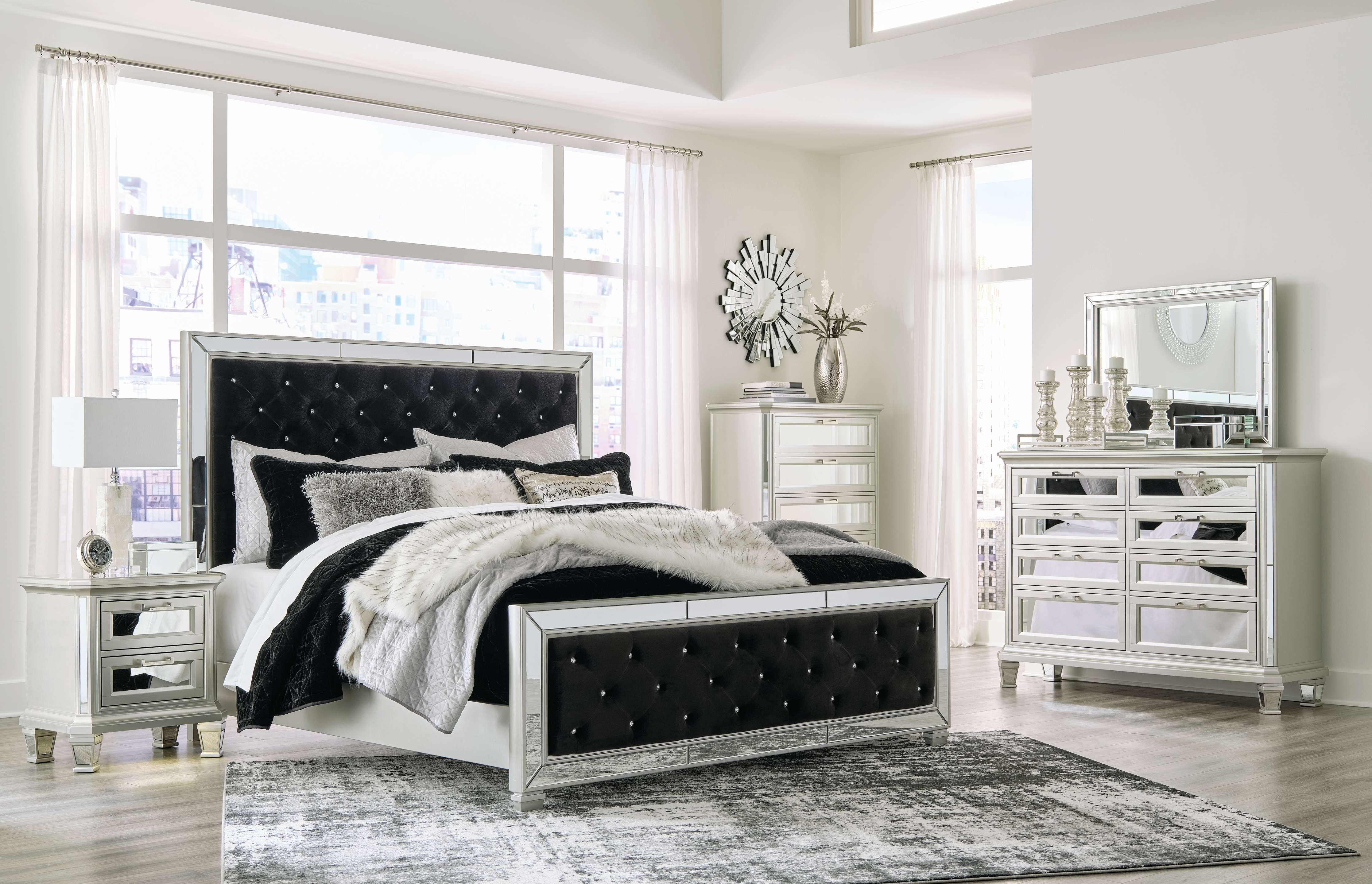 Black and silver queen bedroom outlet set