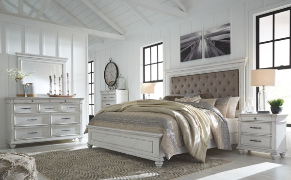 8 Piece Queen Upholstered Bedroom Set
