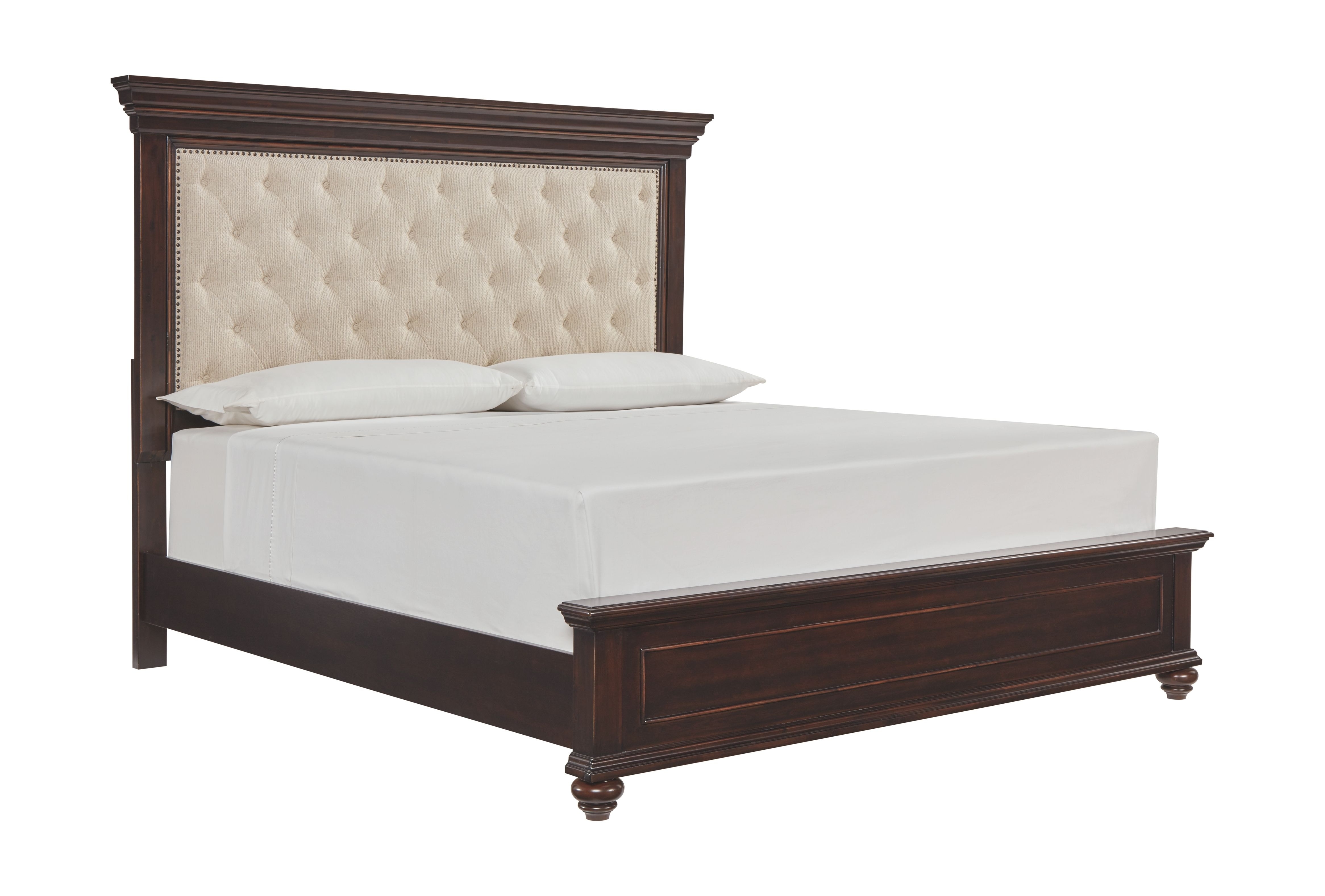 Brynhurst king outlet bed