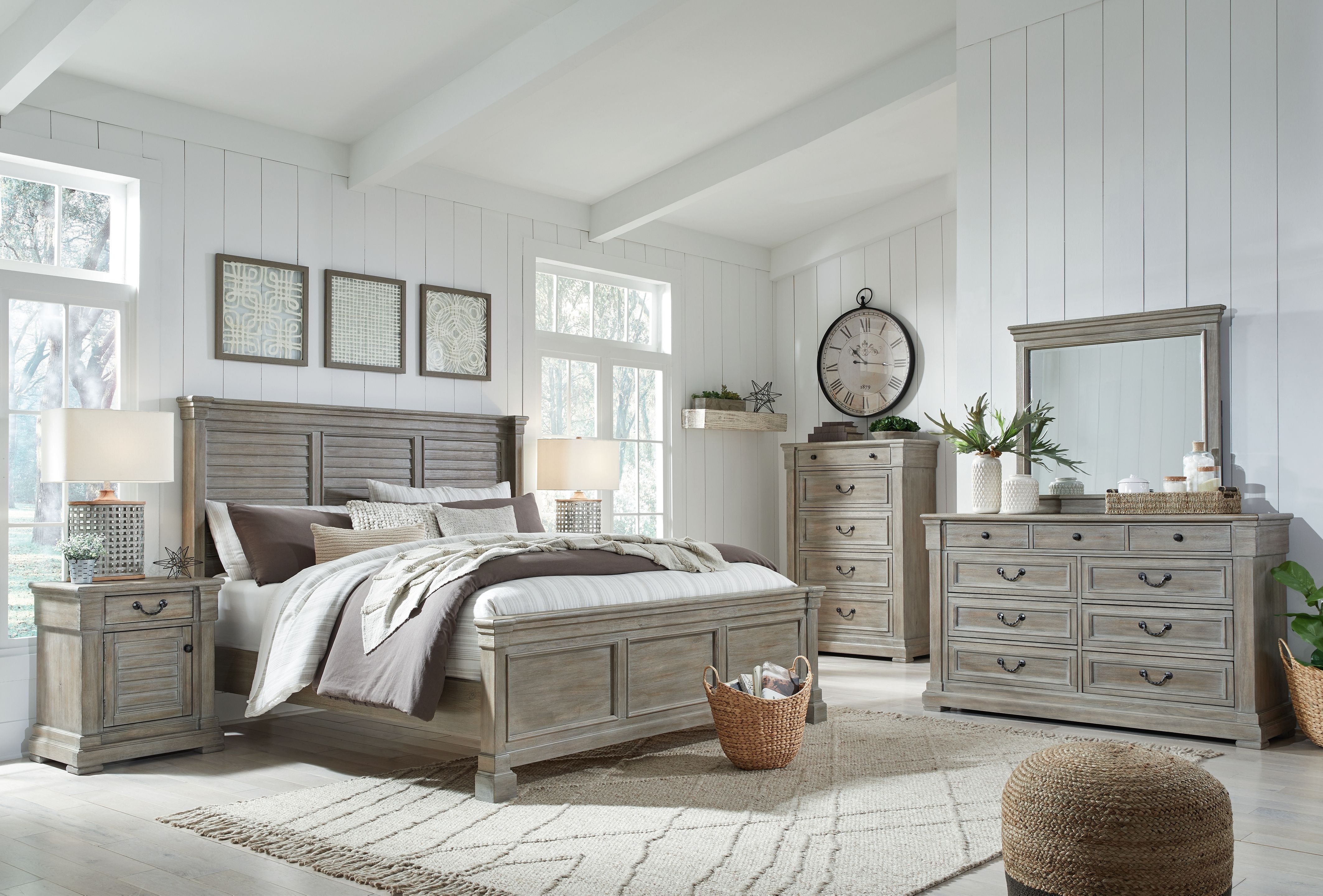 Ashley Moreshire 8 Piece Queen Panel Bed Set B799-31-36-46-57-54