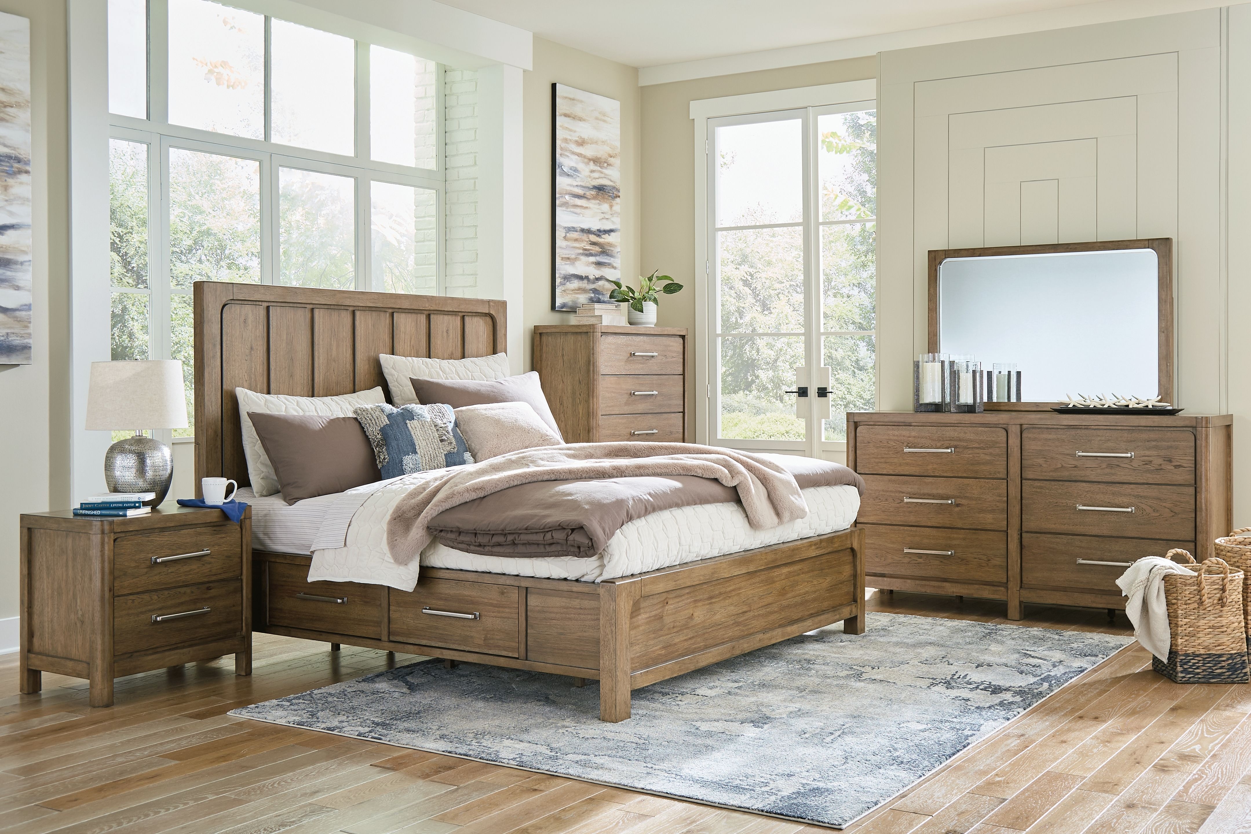 6 Piece King Panel Bed With Storage Set