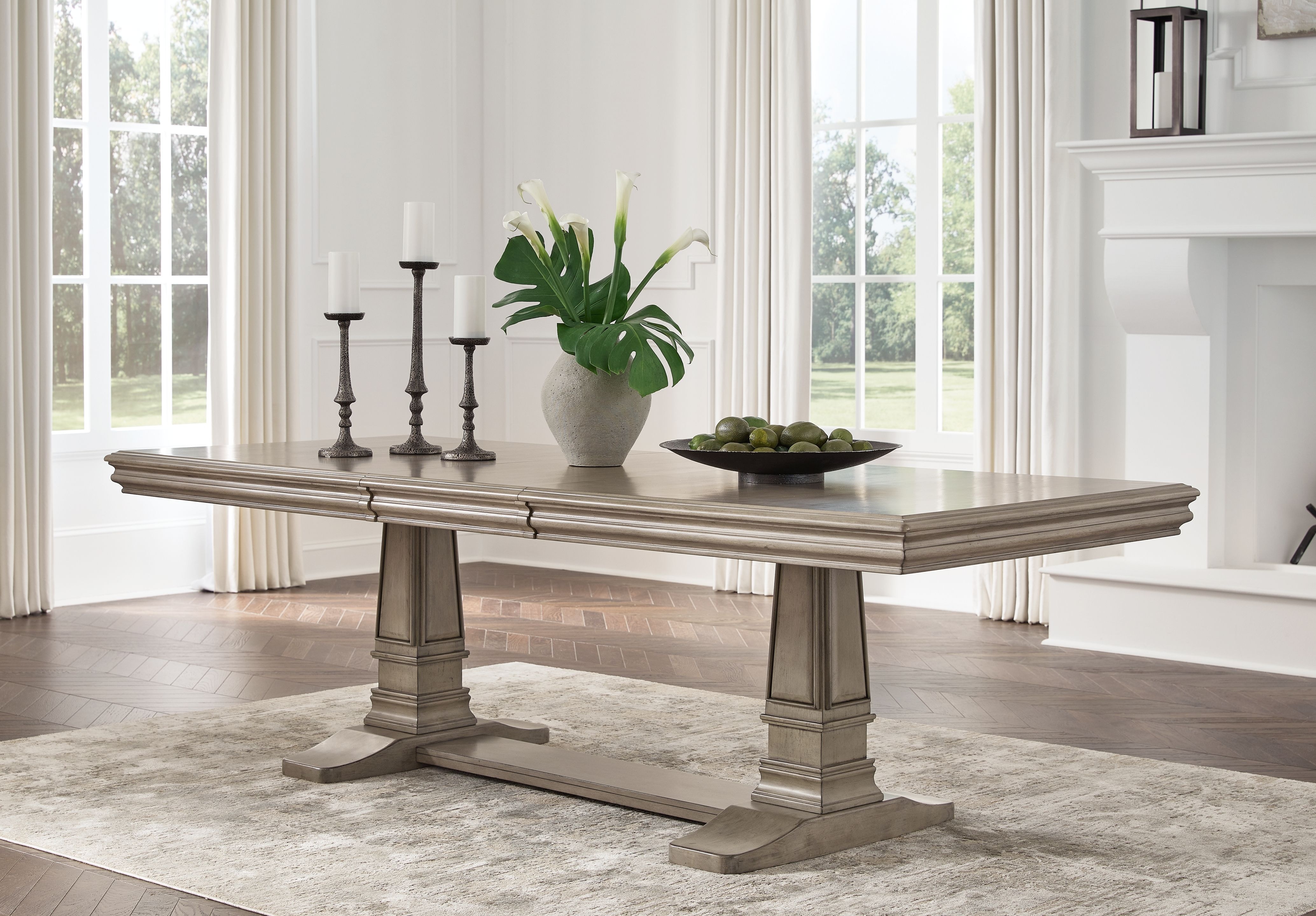 Ashley Lexorne 8 Piece Dining Extension Table Set D924-55T-55B-01