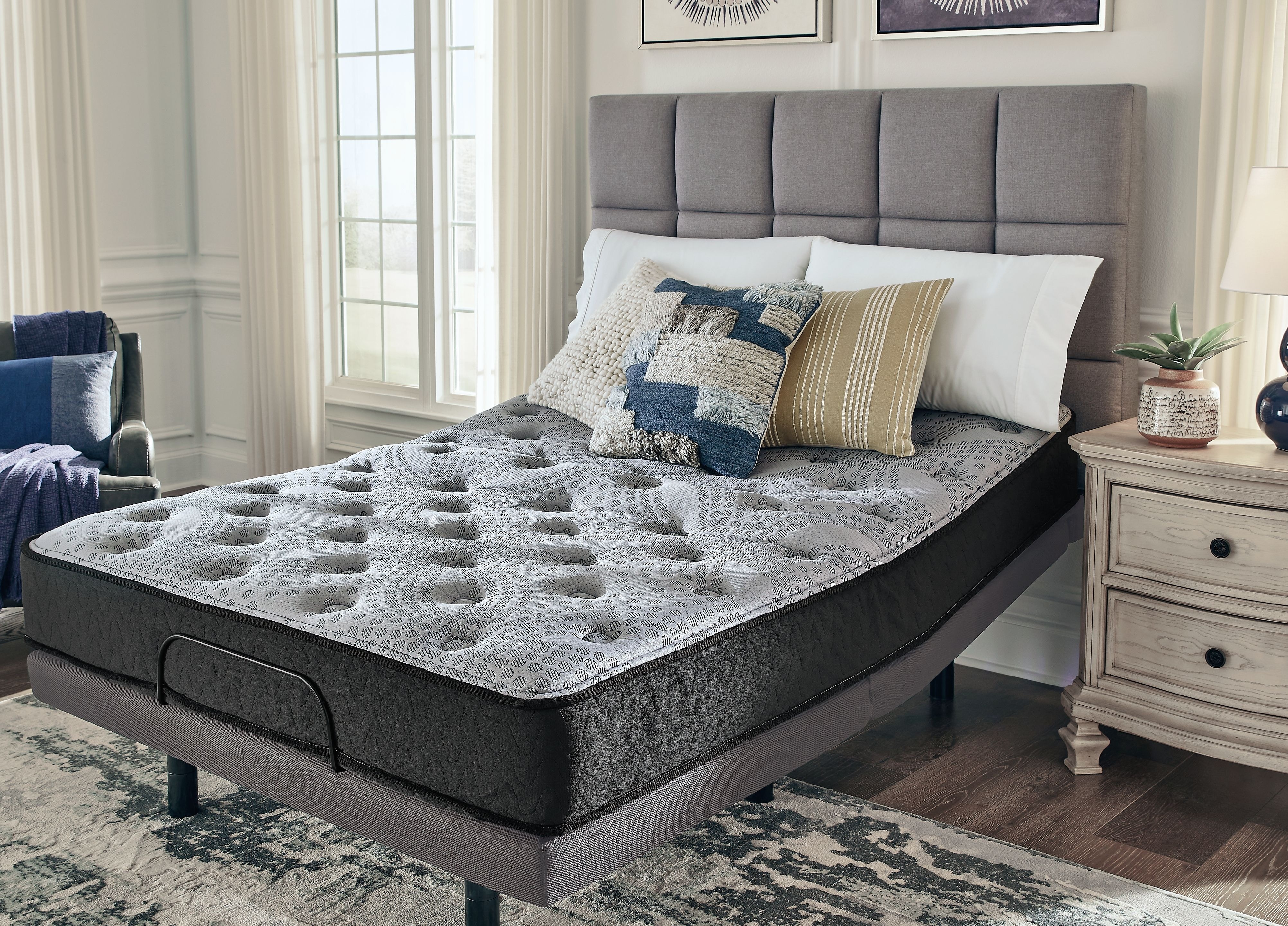 Ashley Comfort Full Mattress M50921 Portland, OR Key Home Furnishings