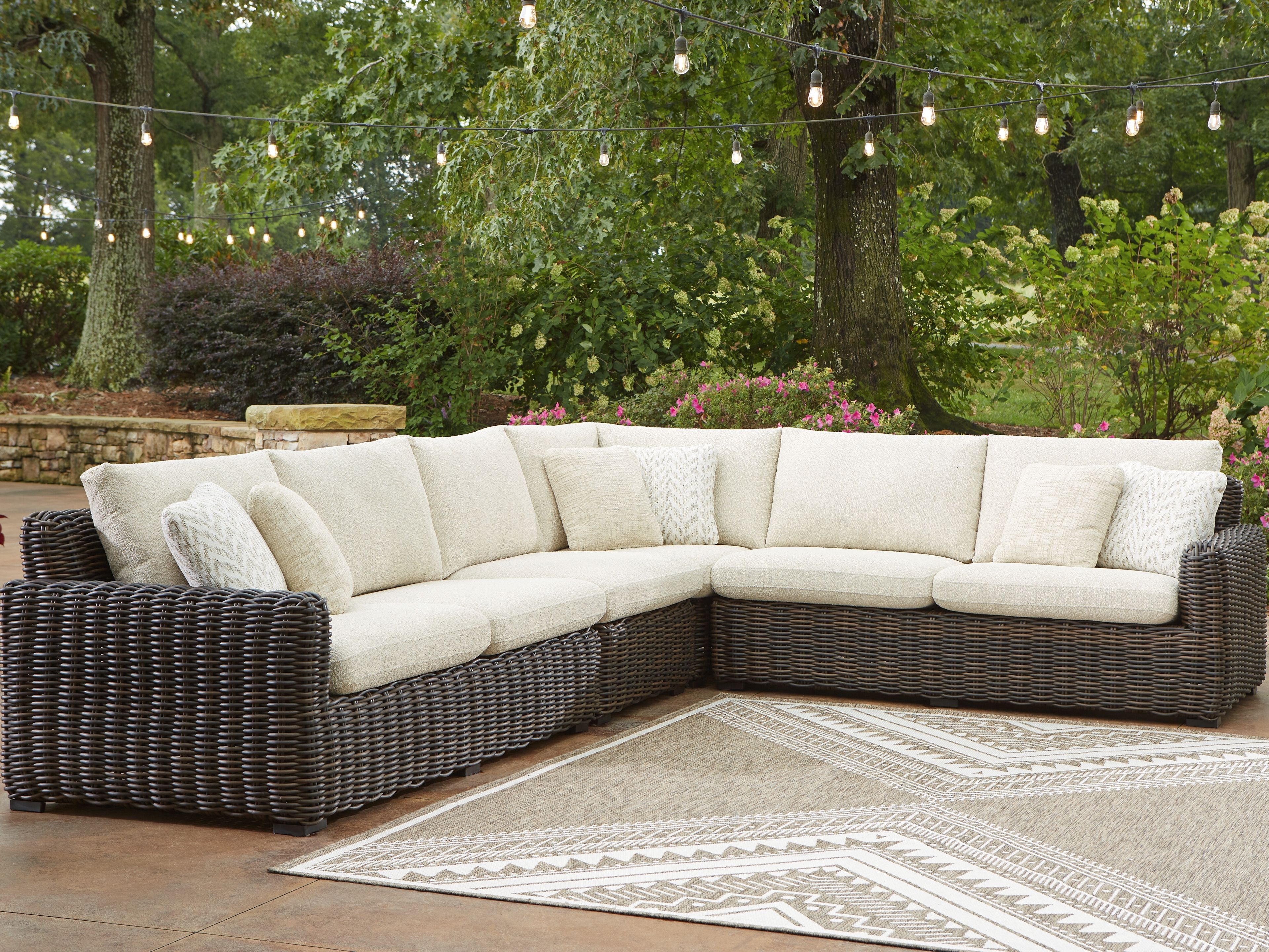 Kimora Outdoor Sectional Set - Thumbnail 3