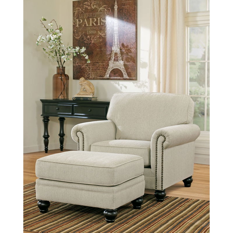 Milari shop accent chair