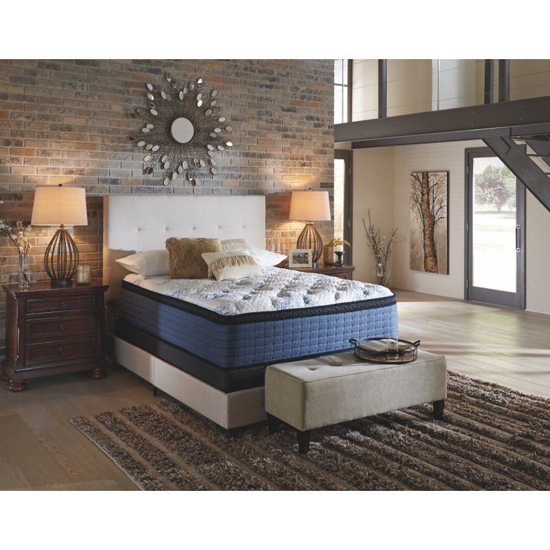 Ashley Mt Dana Euro Top King Mattress and Foundation M62341M80X422 Portland, OR Key Home