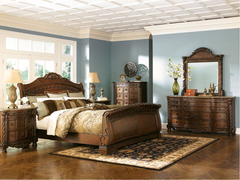 Upholstered Sleigh Platform Bedroom Furniture Set 151