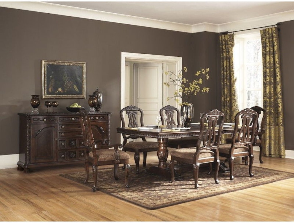 North Shore Rectangular Extendable Dining Room Set