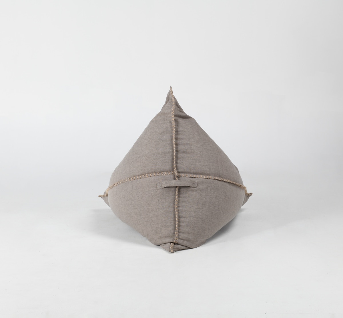 Classic Home Belle Teardrop Lounge Chair - Thumbnail 4