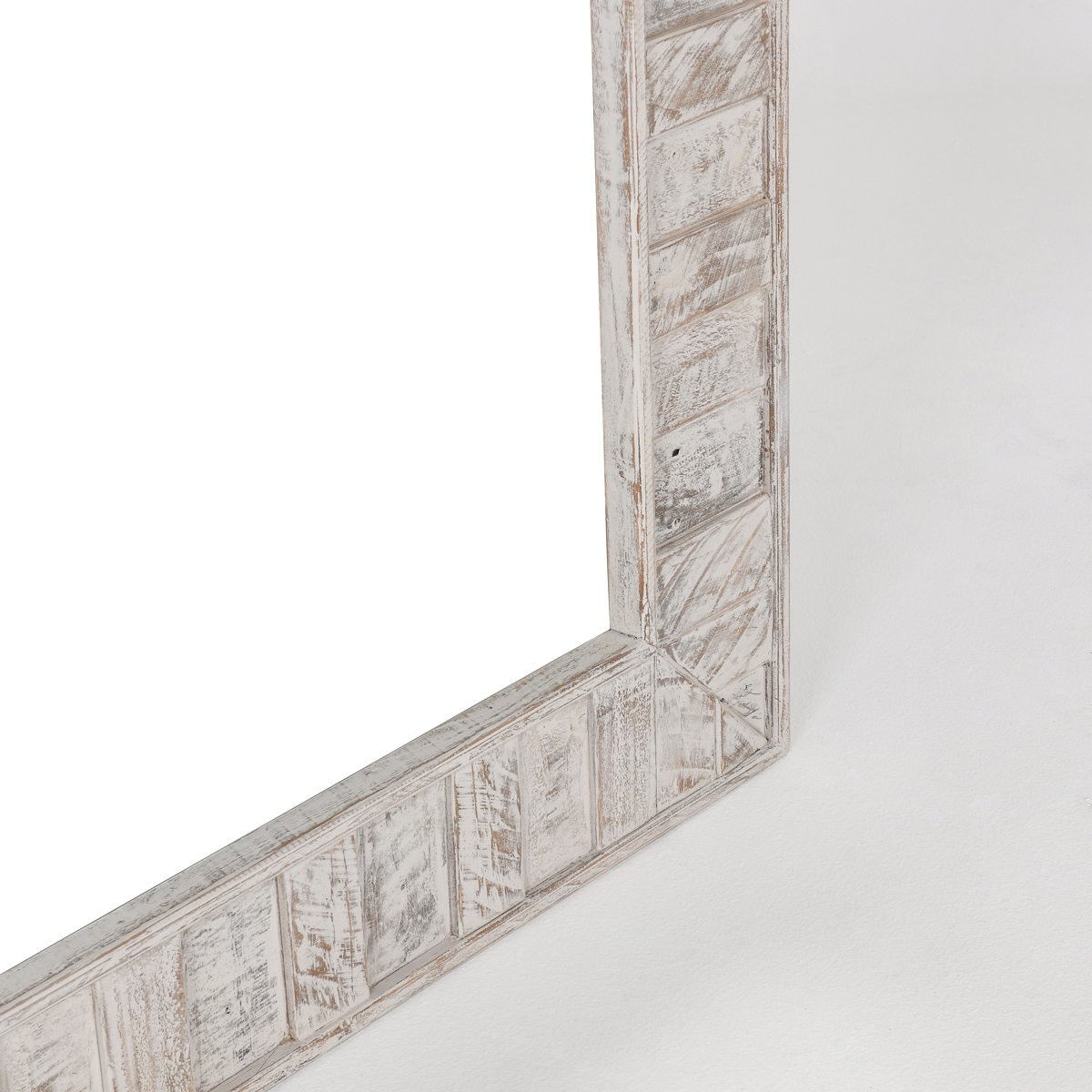 Classic Home Astrid Floor Mirror - Thumbnail 2