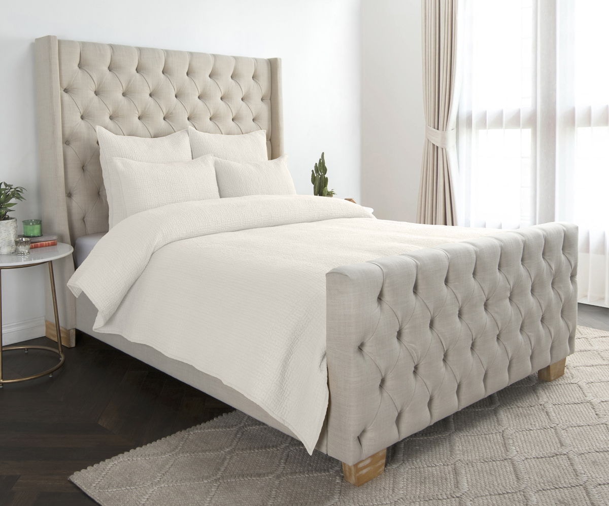 Classic Home Danica 4-Piece White King Quilt Set - Thumbnail 4