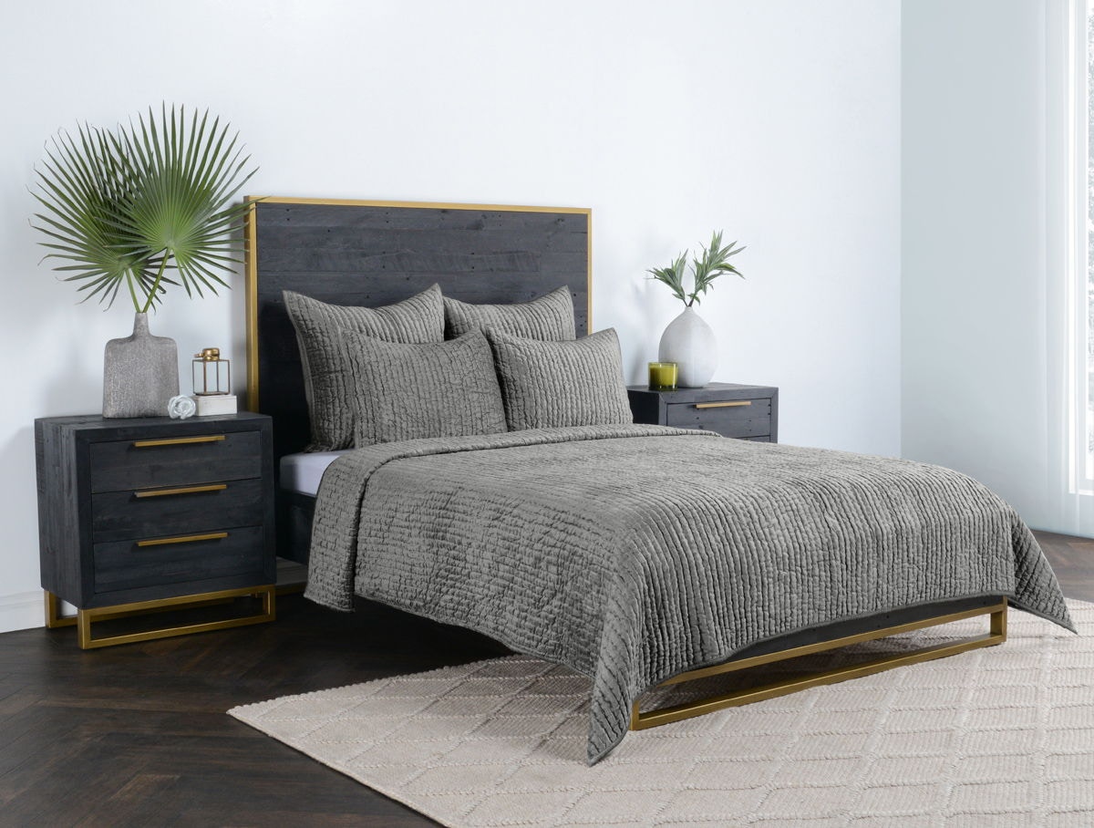 Classic Home Velvet 3 Piece Queen Quilt Set BEDQ524Q