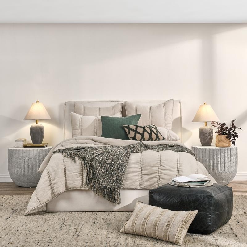 Classic Home King Quilt V290145 - Thumbnail 2