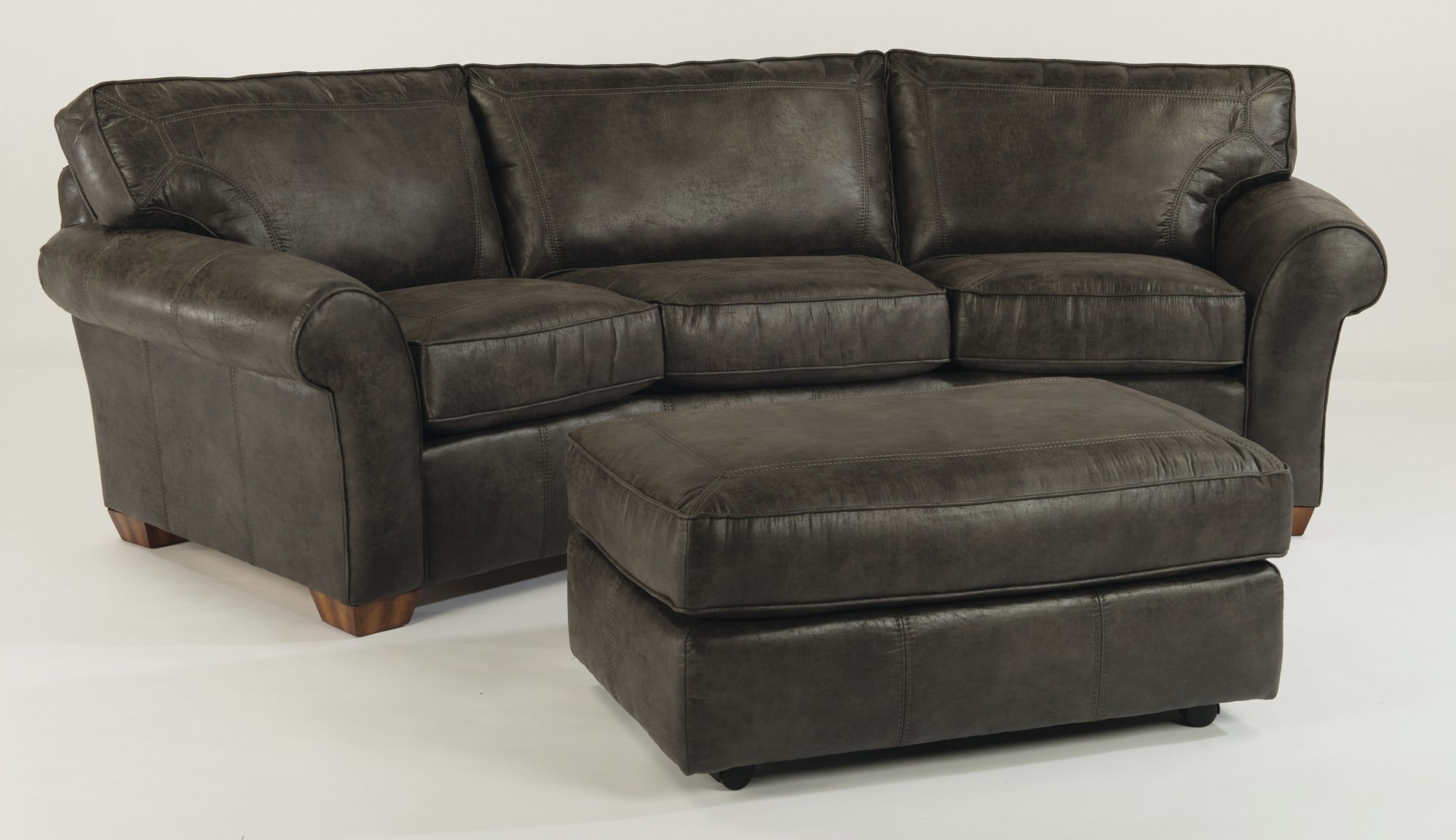 Flexsteel Vail Cocktail Ottoman with Casters N730509 Portland, OR