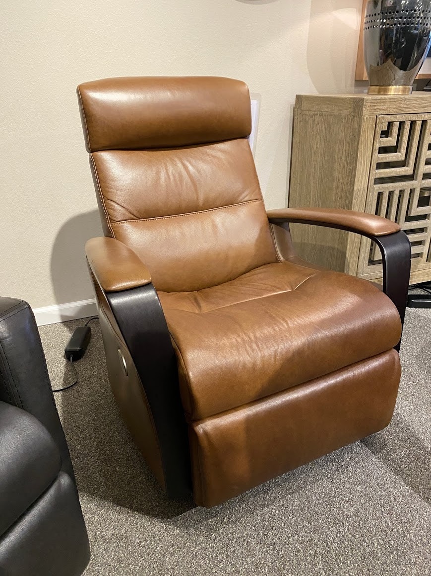 IMG Recliner Peak Portland, OR Key Home Furnishings
