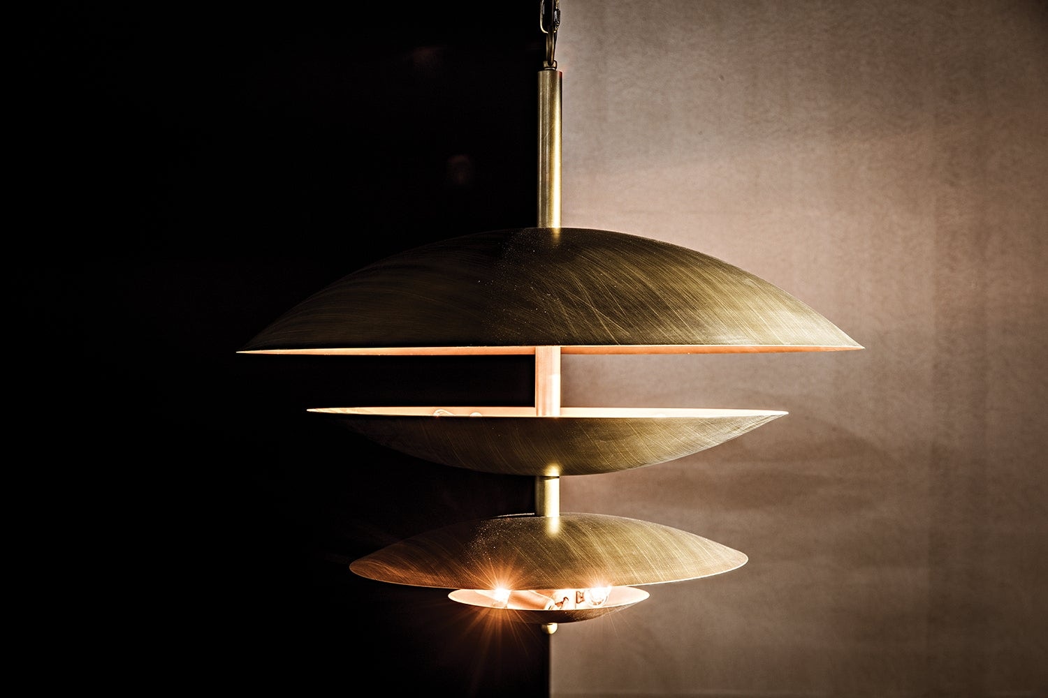 Noir lighting chandelier top