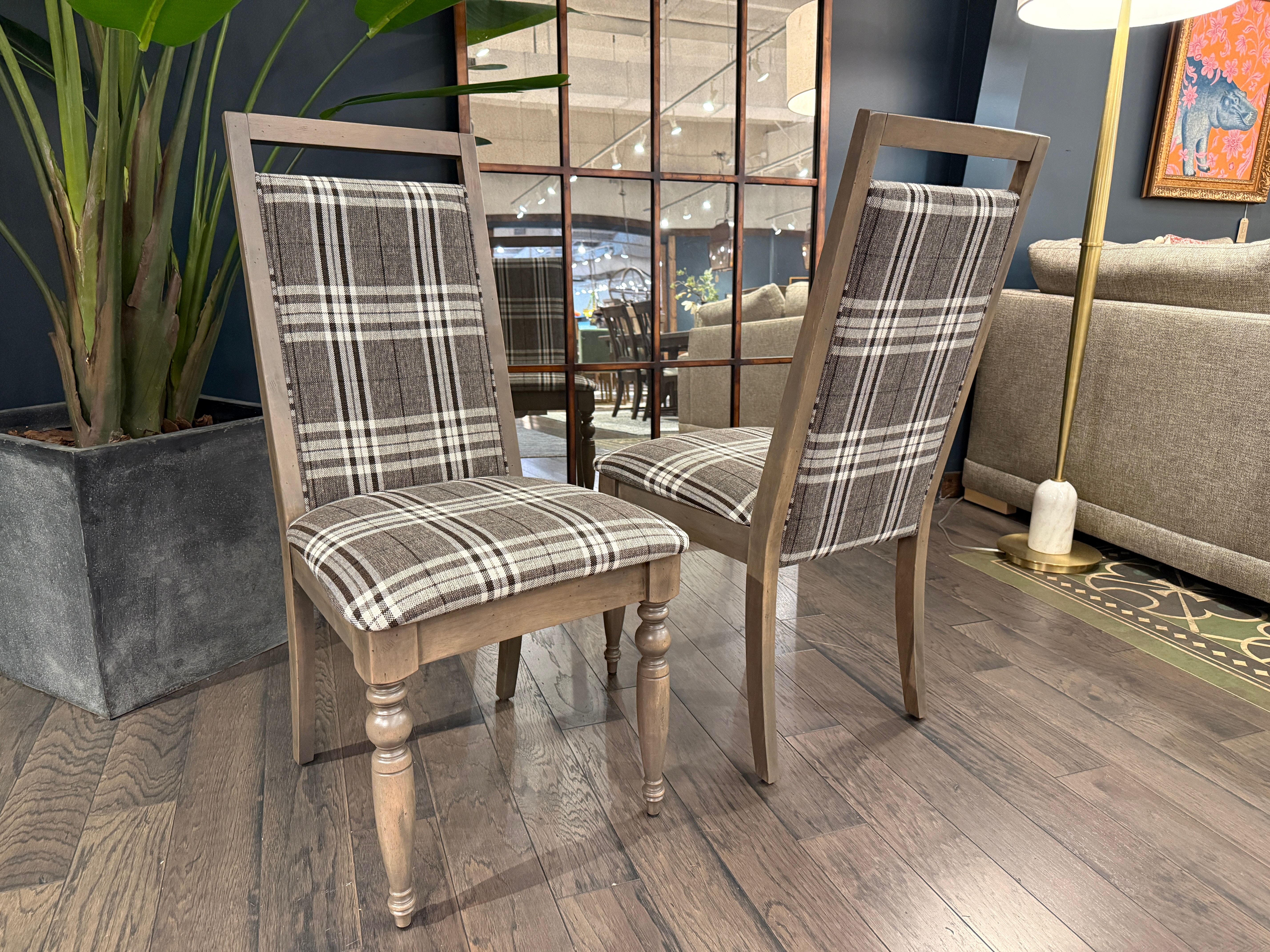 Canadel Canadel Gourmet Collection. 9046 Dining Chair 62-CNN09046UL49AVF-C