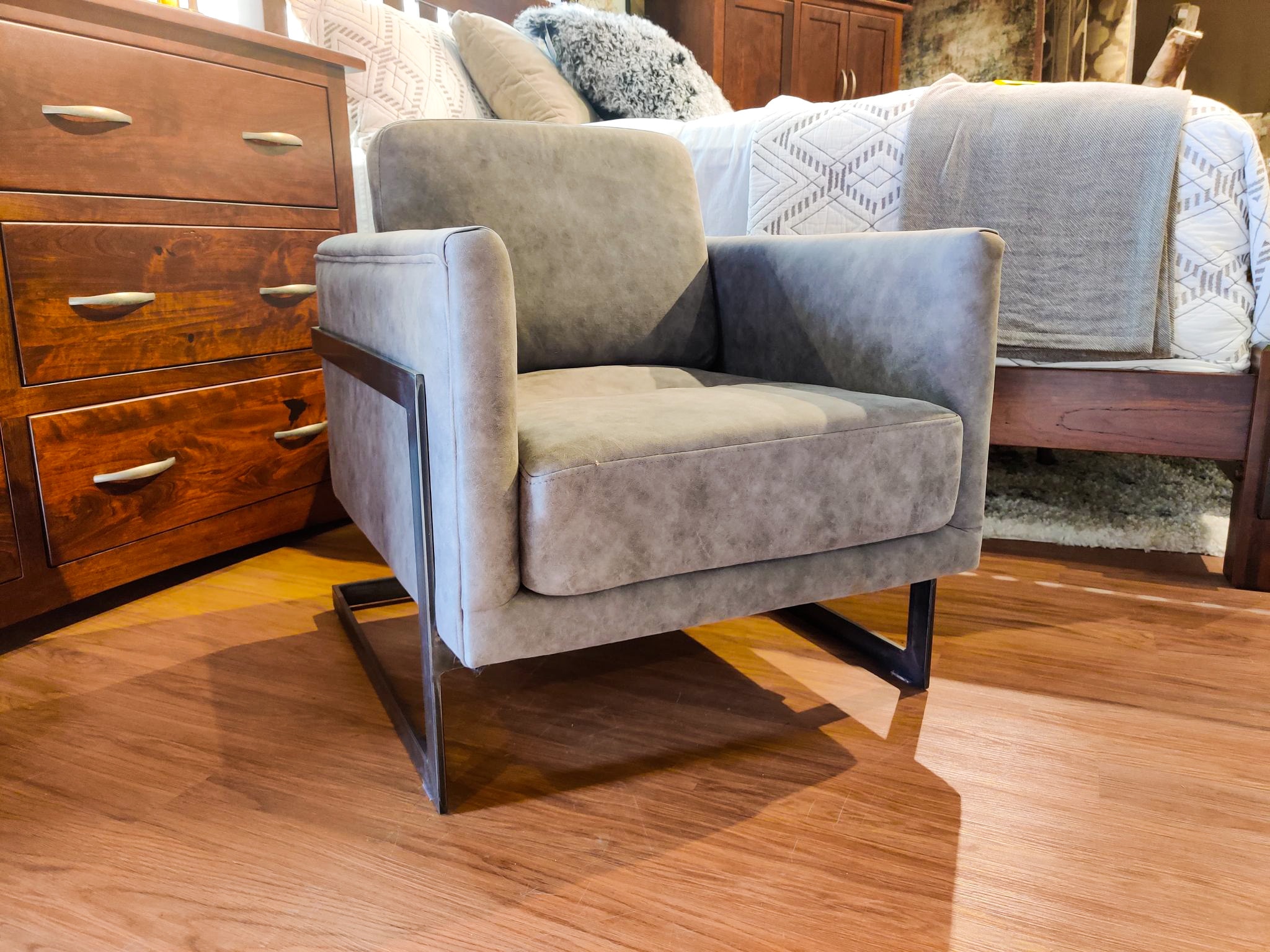 Living room chairs outlet clearance