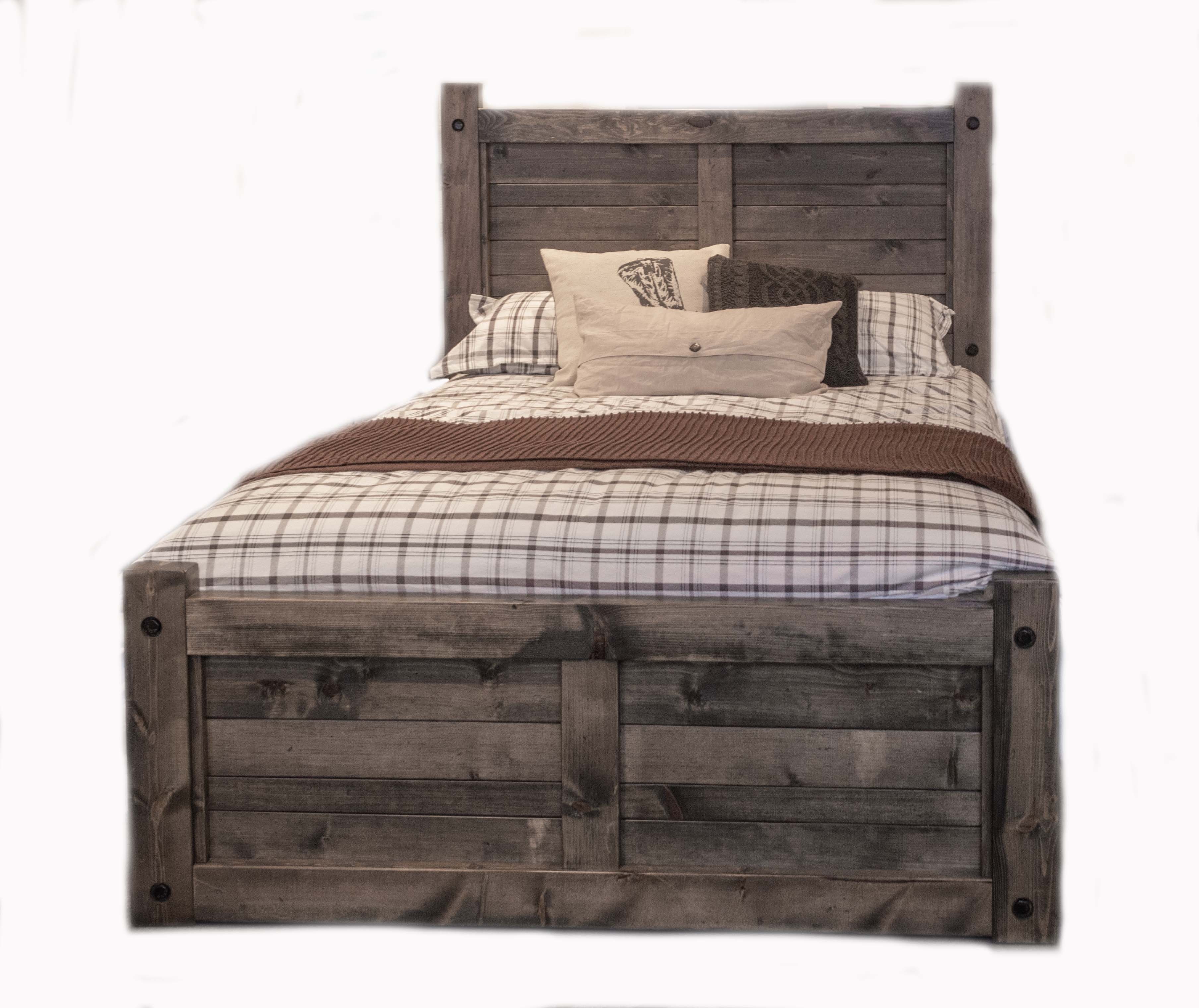 Tree Fever Designs Queen Bed R-086