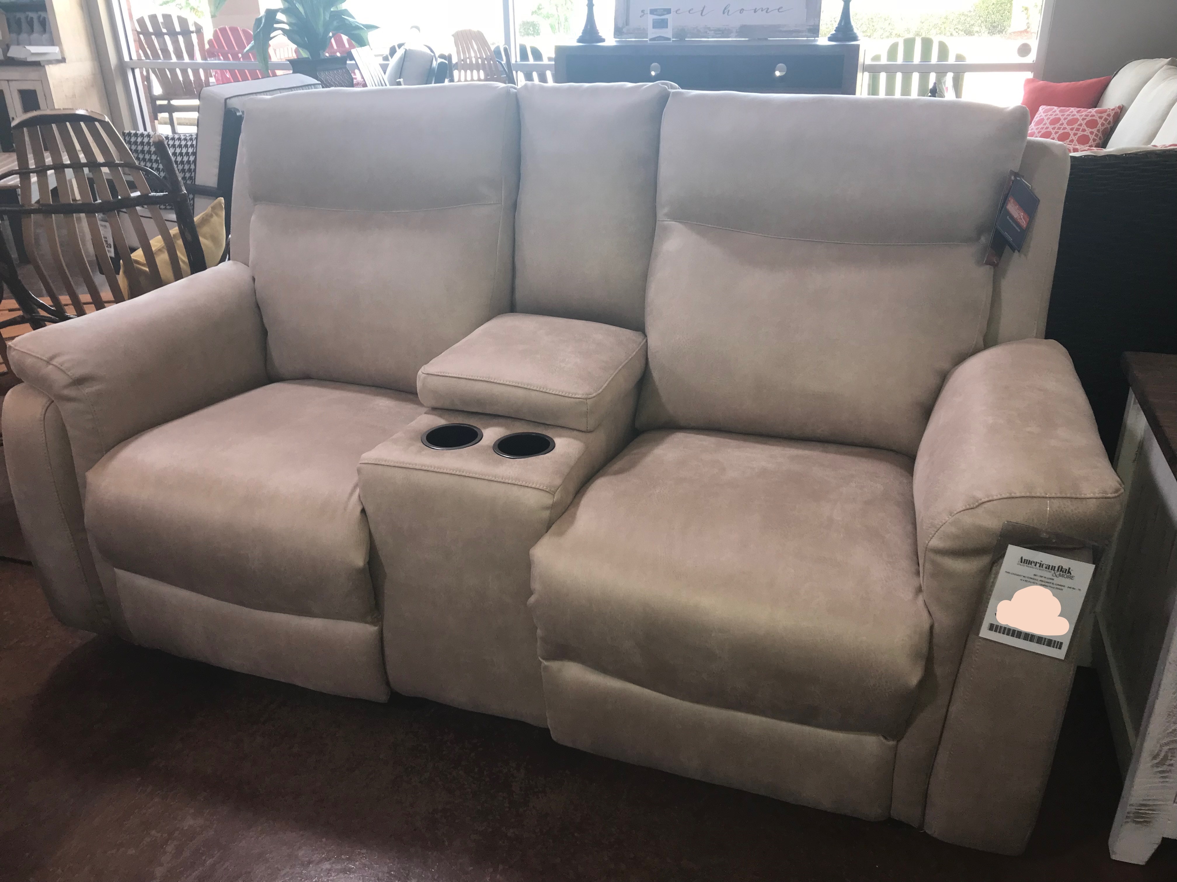 887 78p 1r Lumb Southern Motion Console Sofa