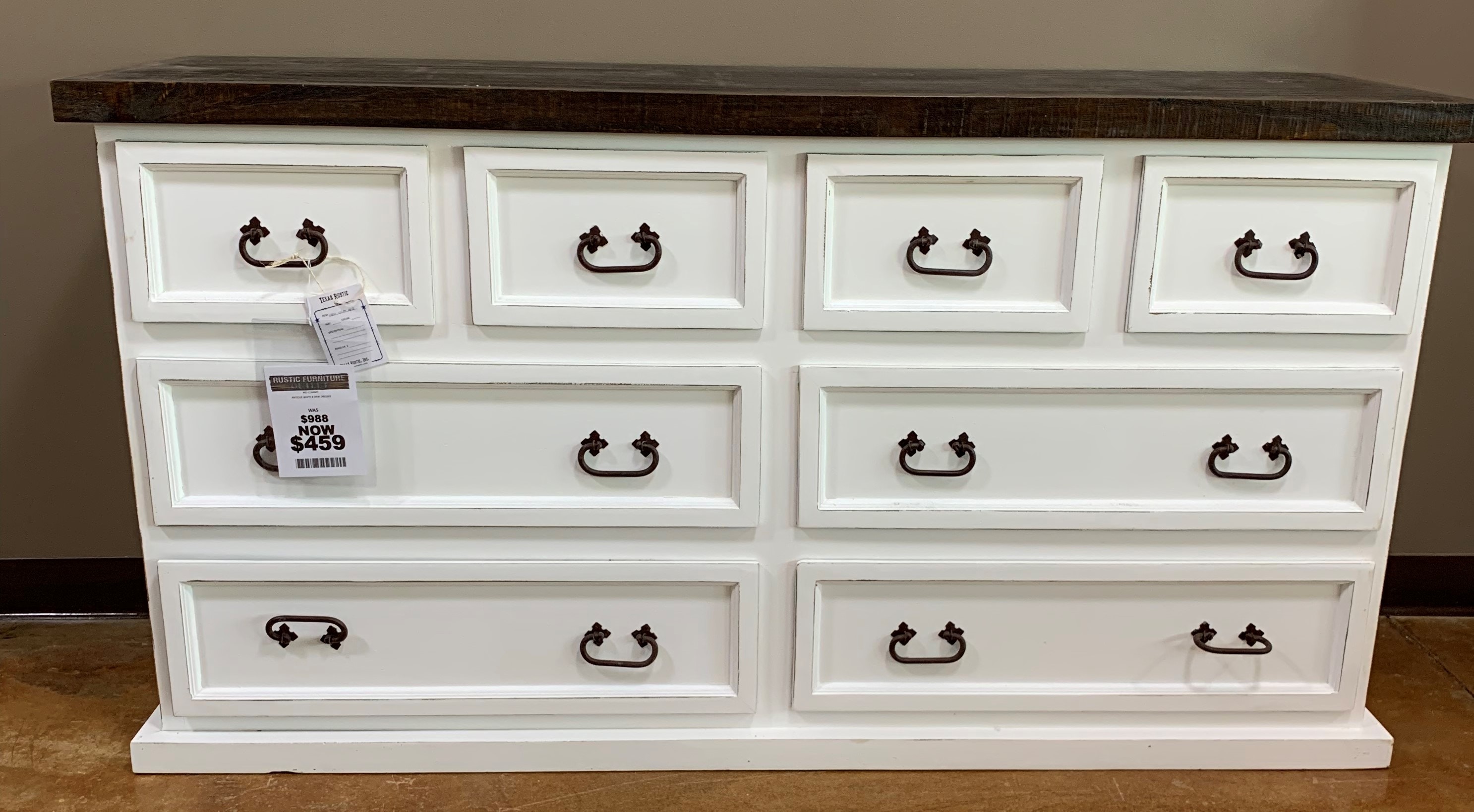 Mo Commd Antique White 8 Drawer Dresser